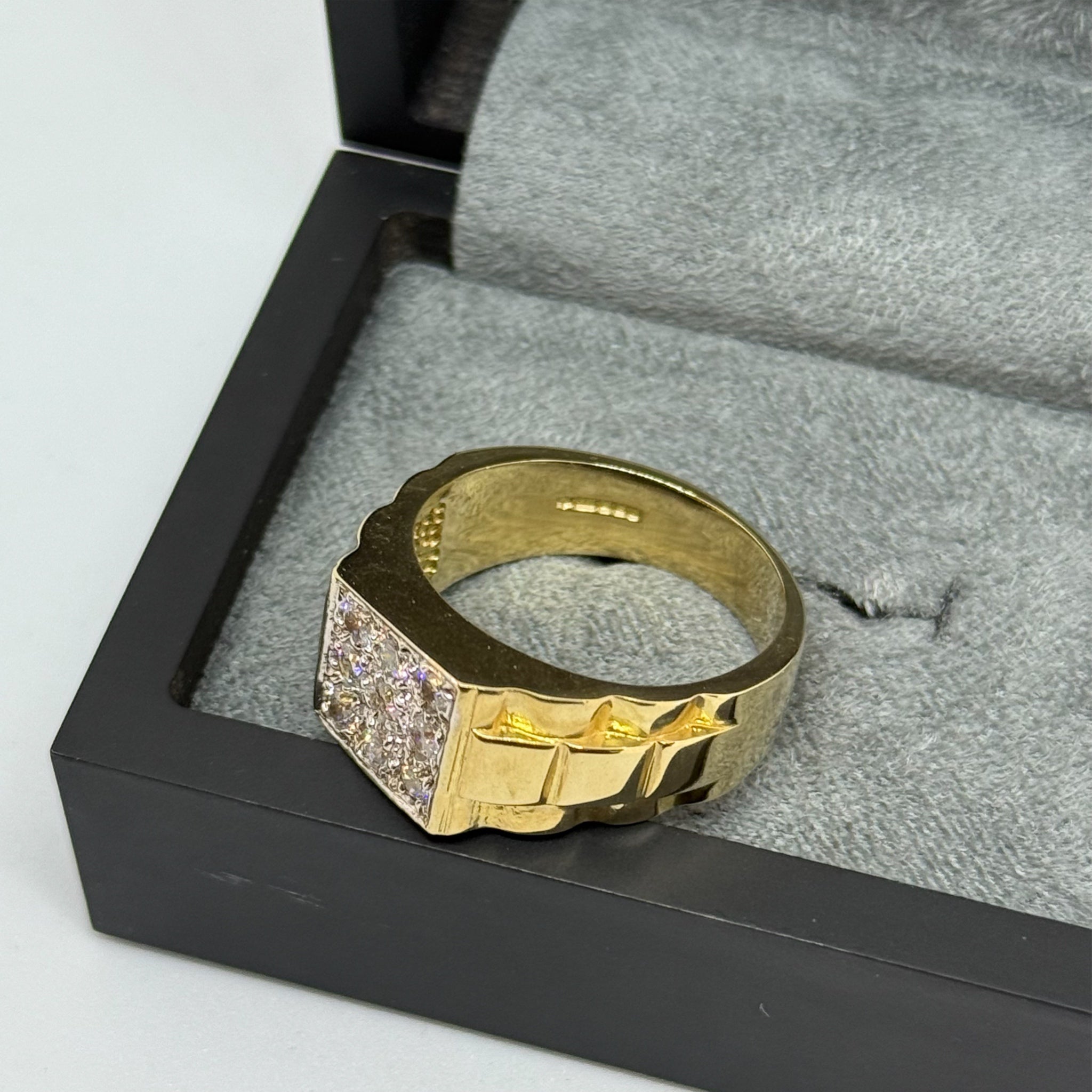 9ct CZ Rolex Style Ring