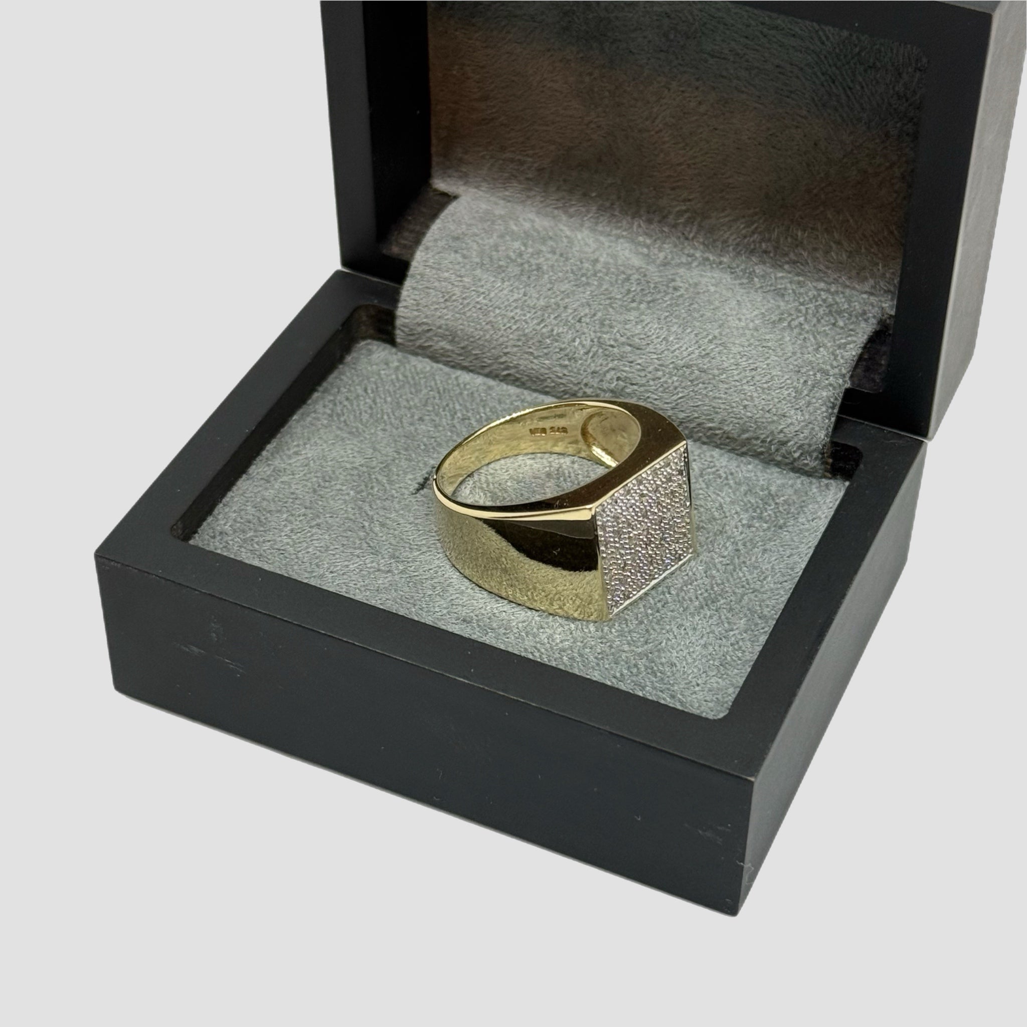 9ct Diamond Cluster Signet Ring