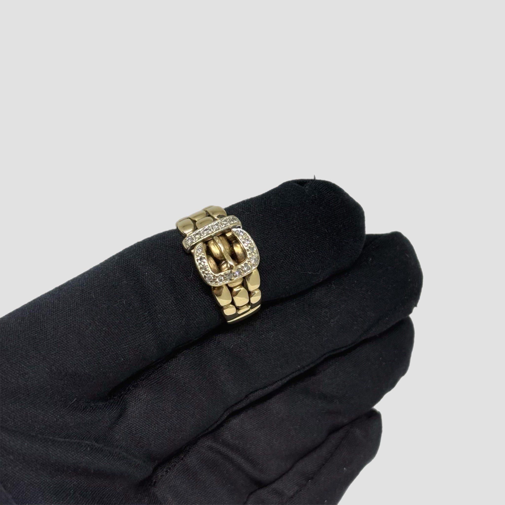 9ct Diamond Buckle Ring