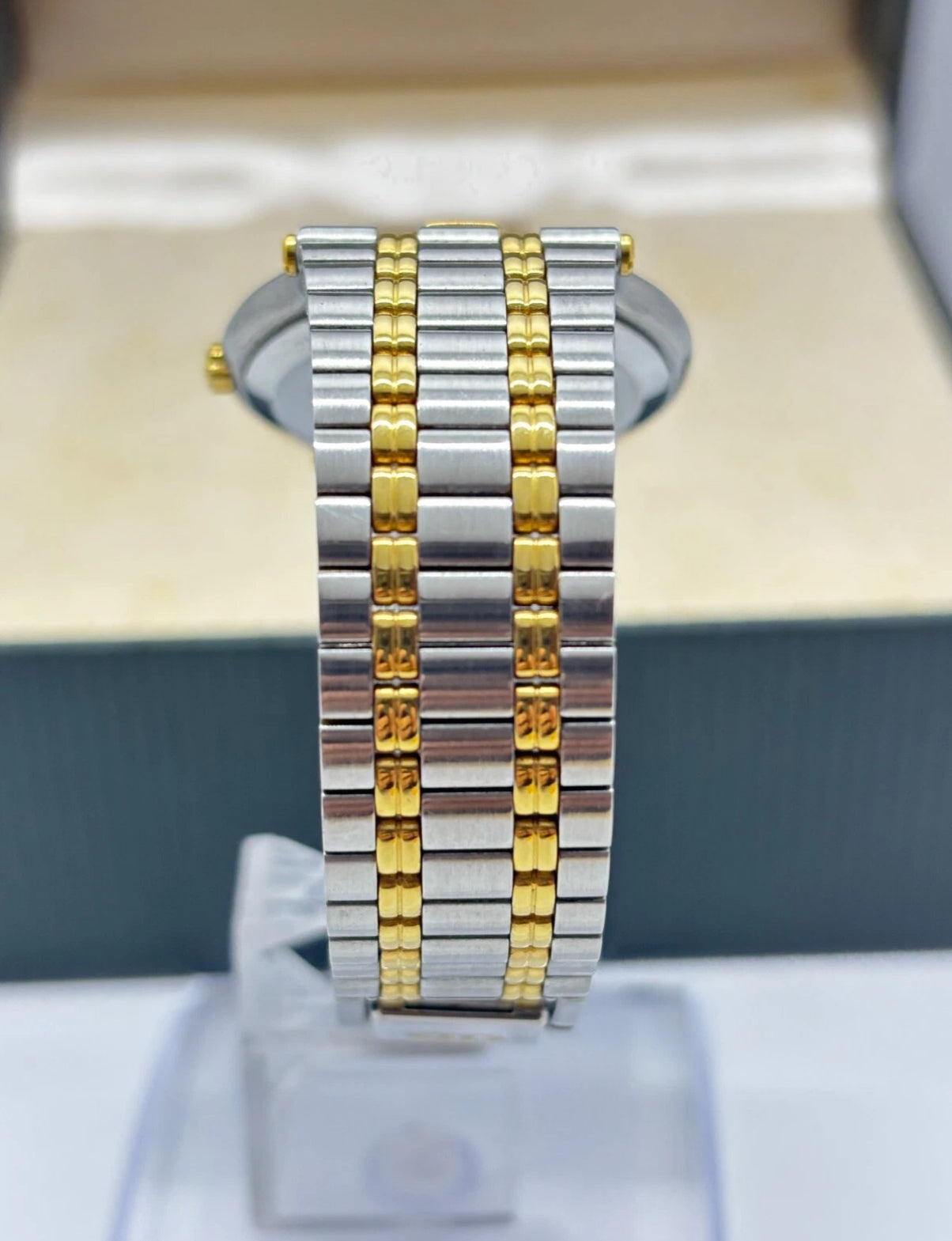 Gucci 9000M Diamond Two Tone Watch