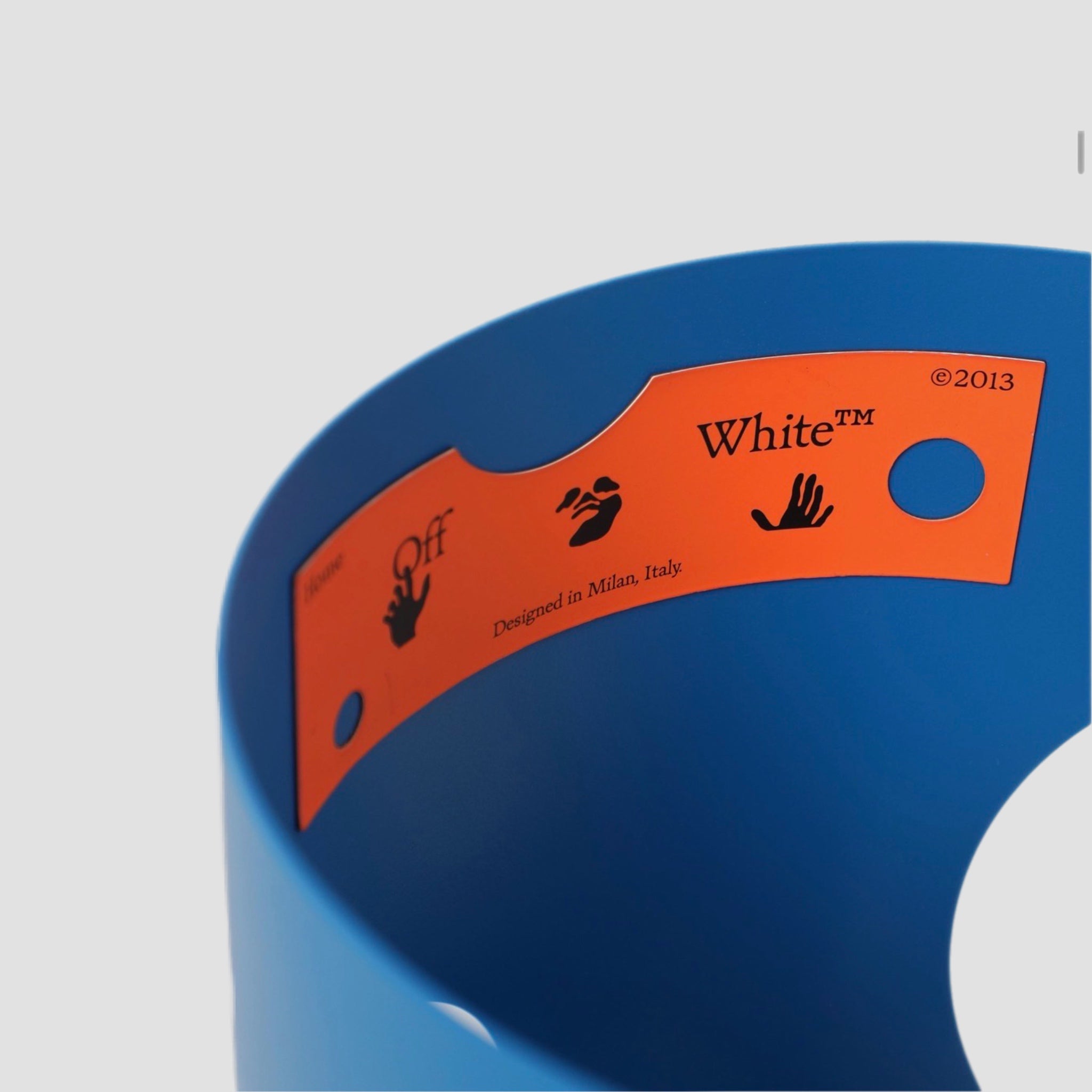 Off-White Umbrella Meteor Stand