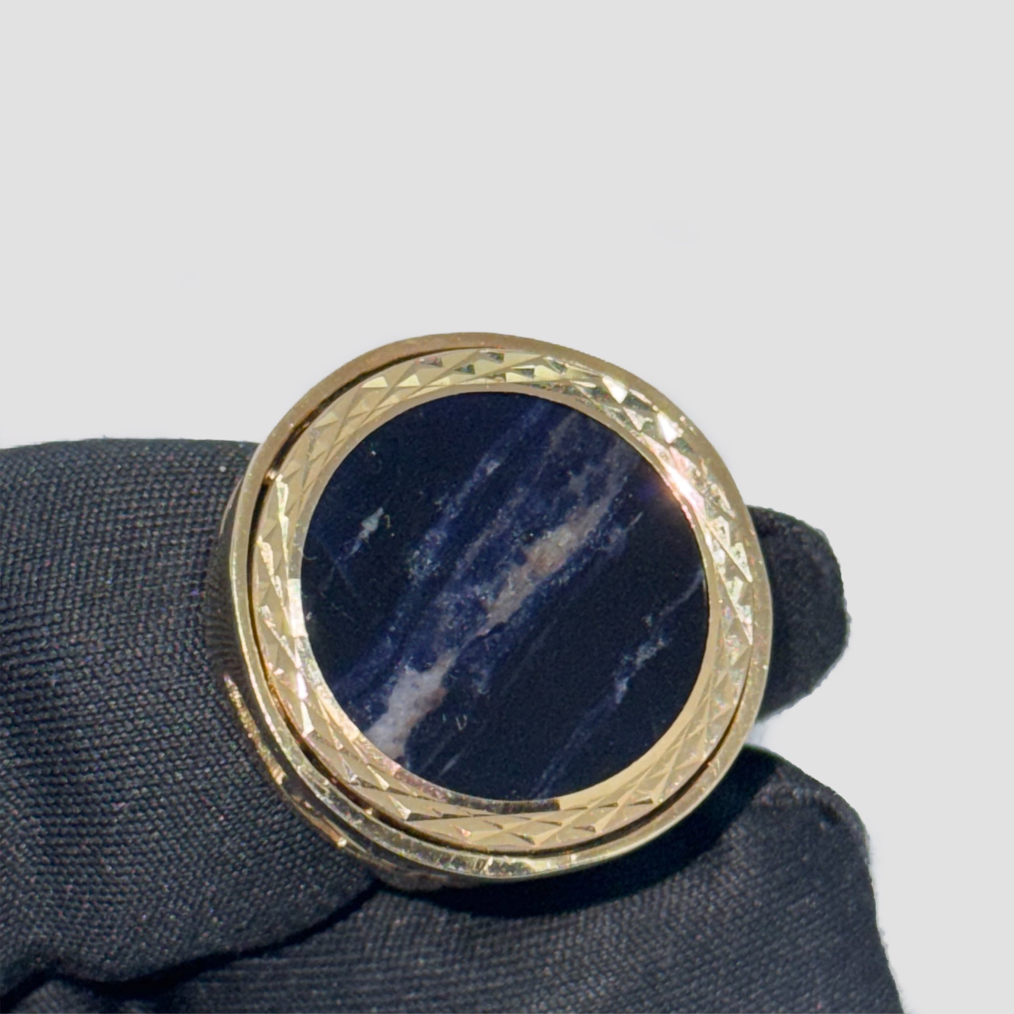 9ct Sodalite Half Sovereign Ring