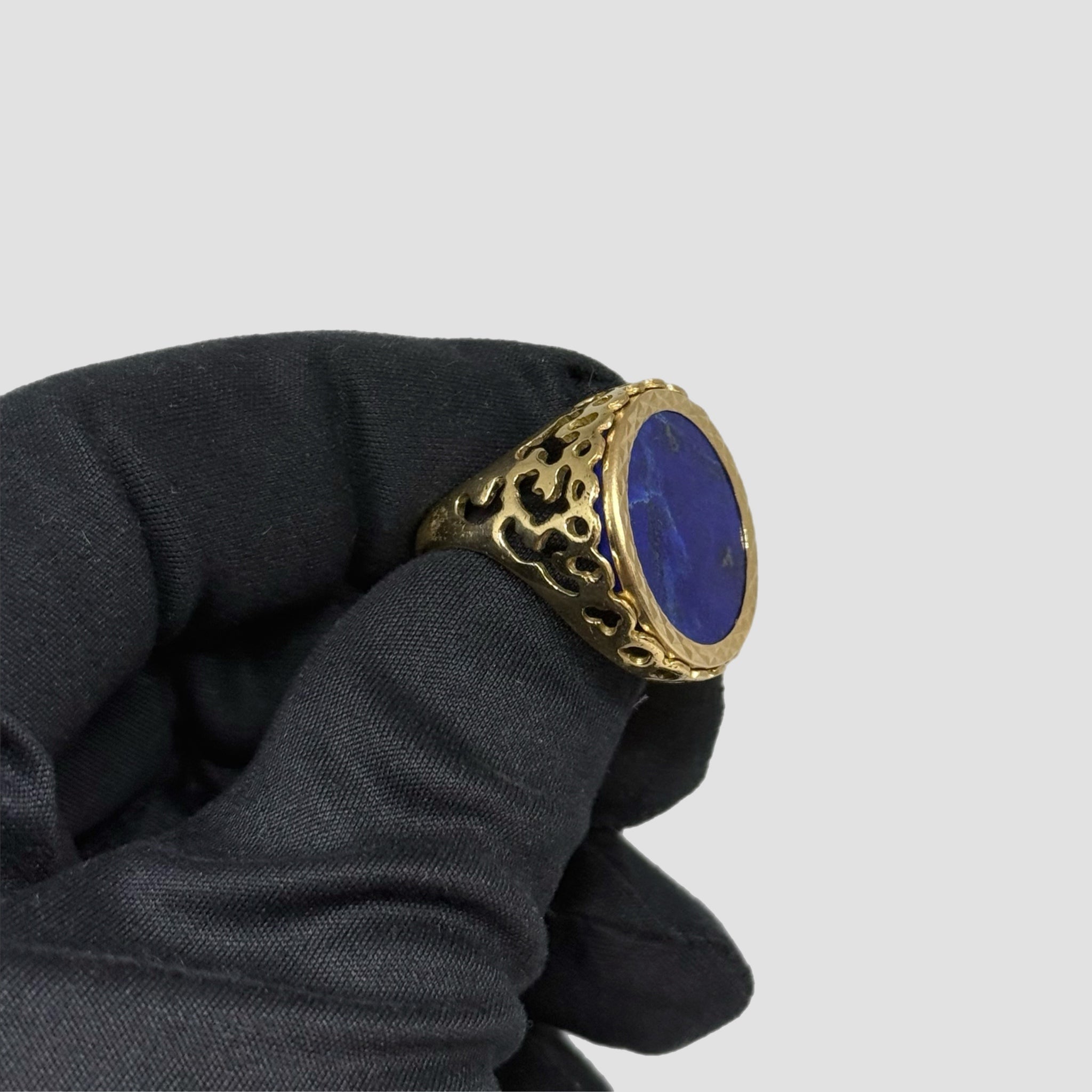 9ct Lapis Lazuli Full Sovereign Ring