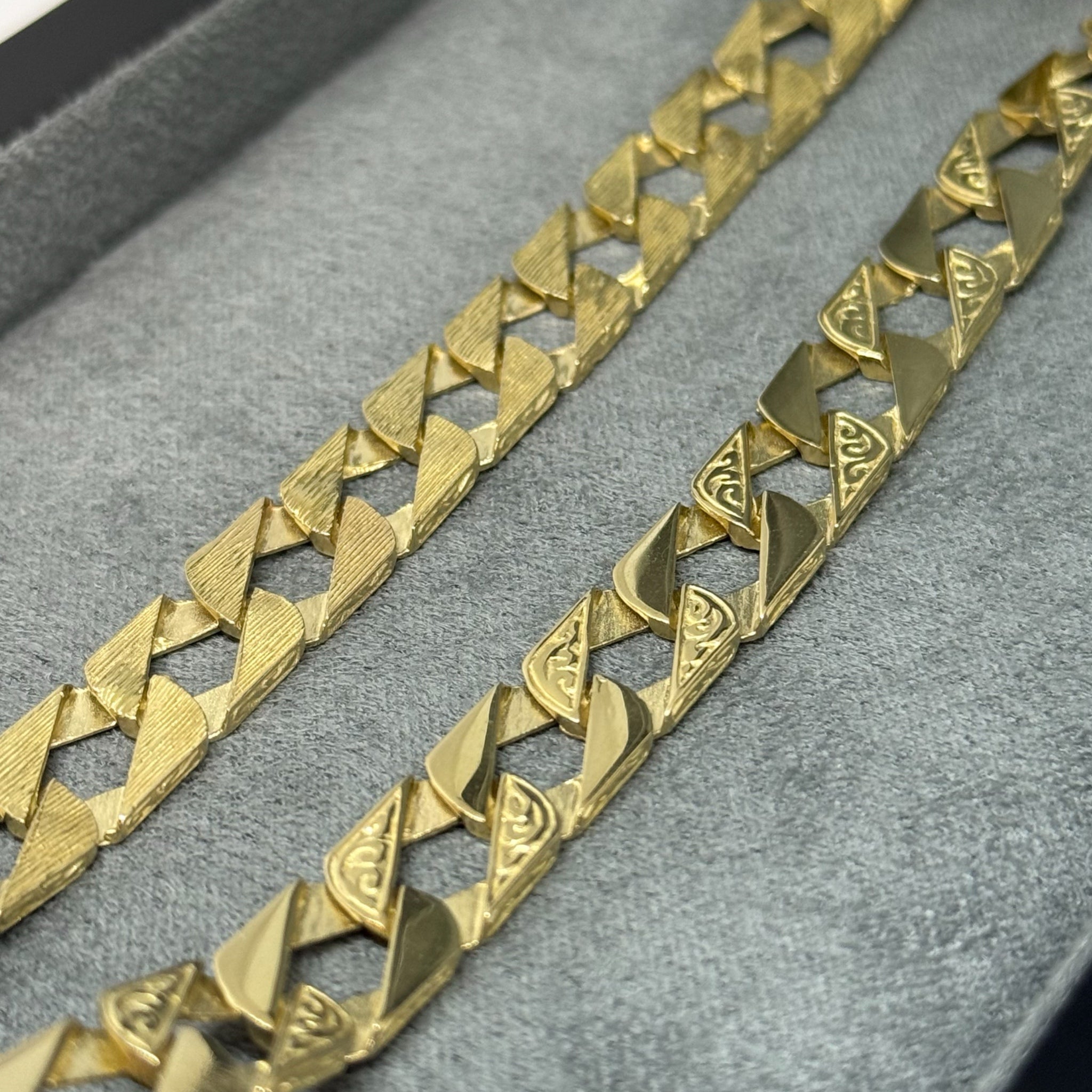 9ct Chaps Necklace