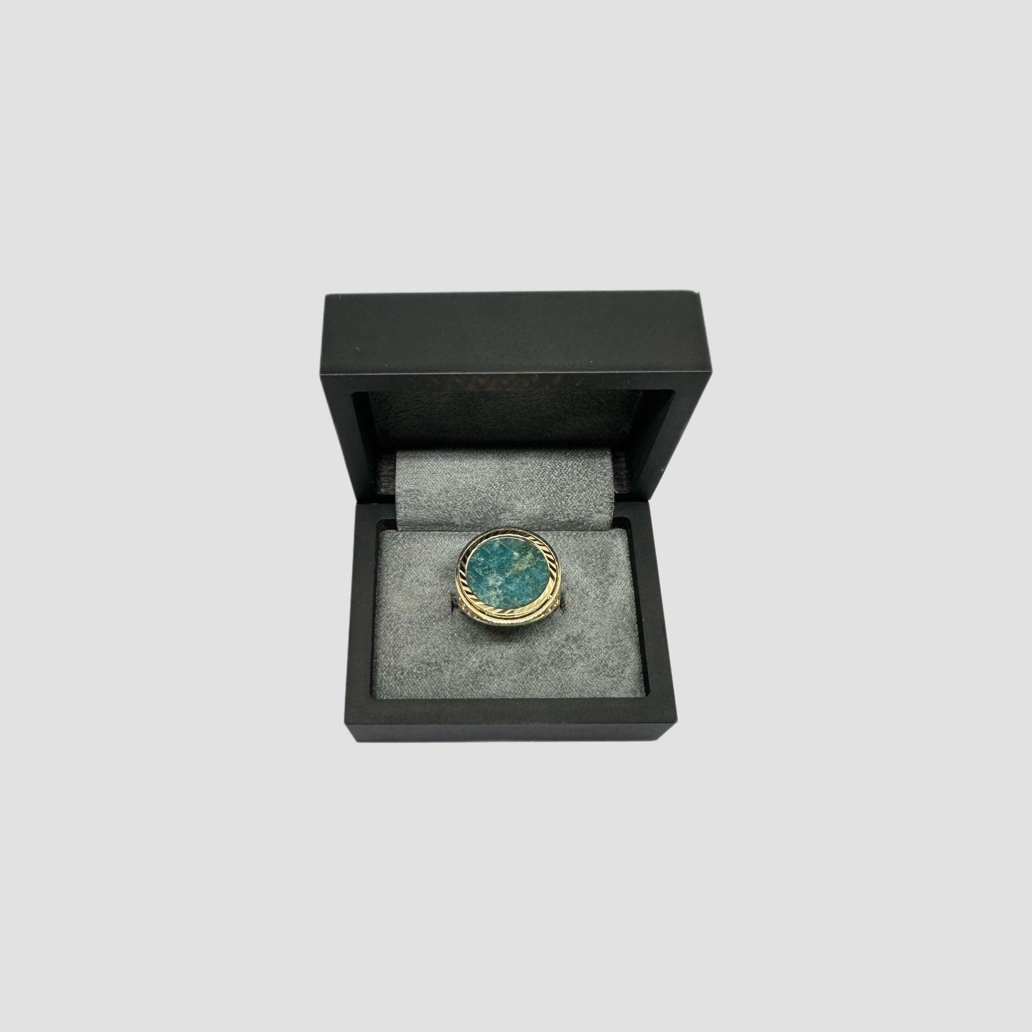 9ct Blue Apatite Half Sovereign Ring