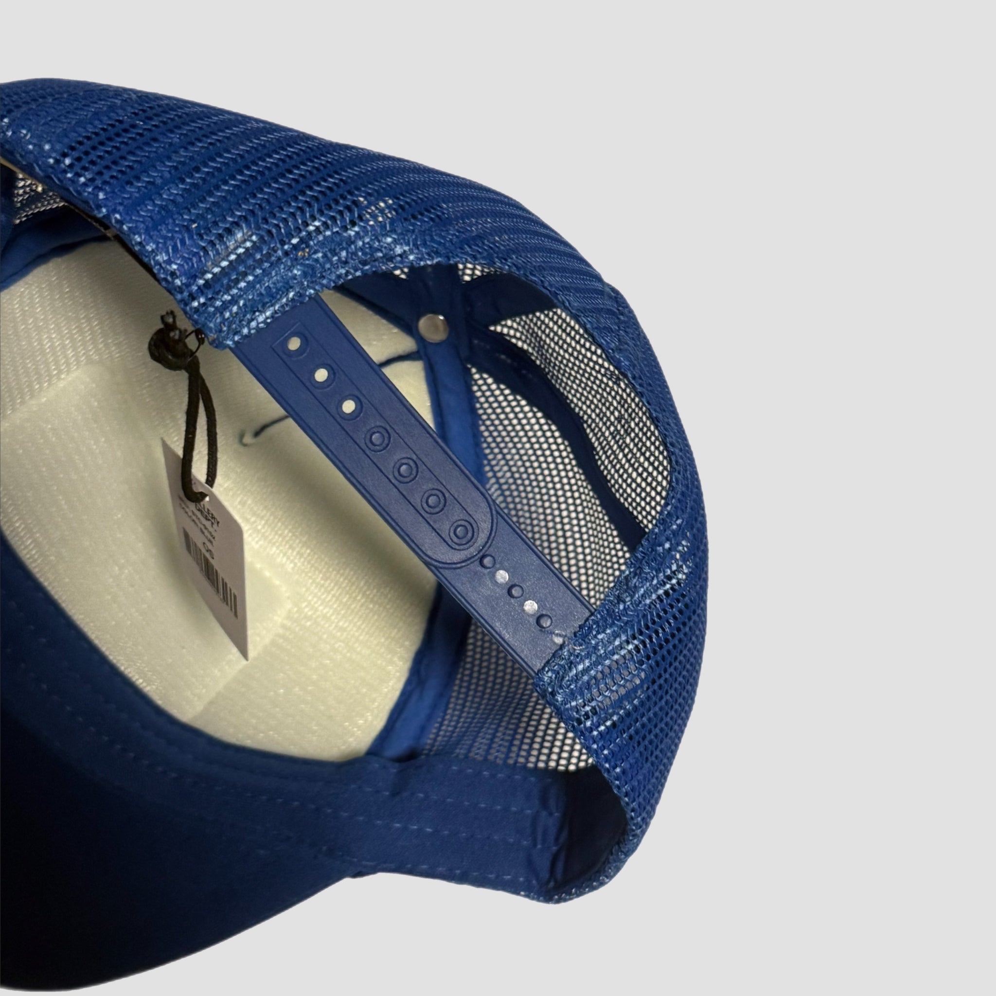 Gallery Dept Souvenir Trucker Cap