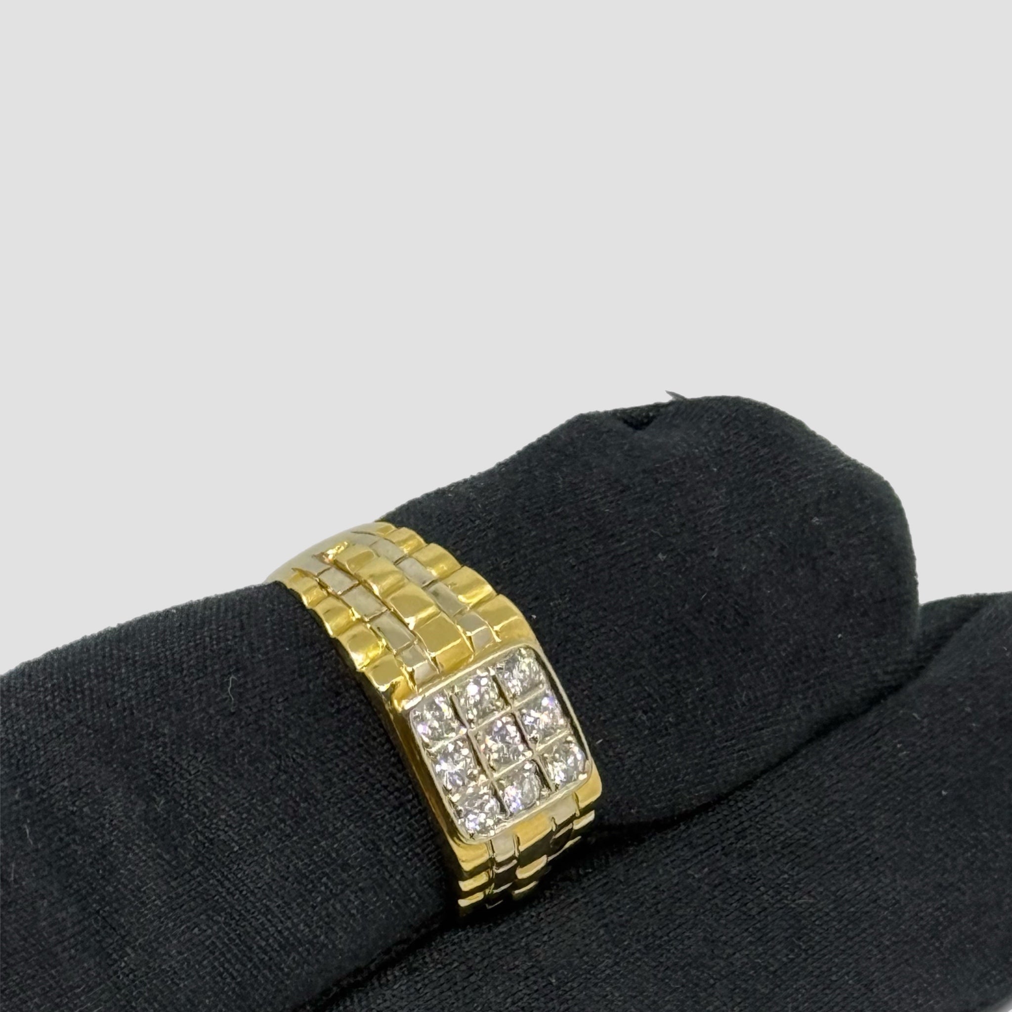 18ct Diamond Rolex Style Signet Ring