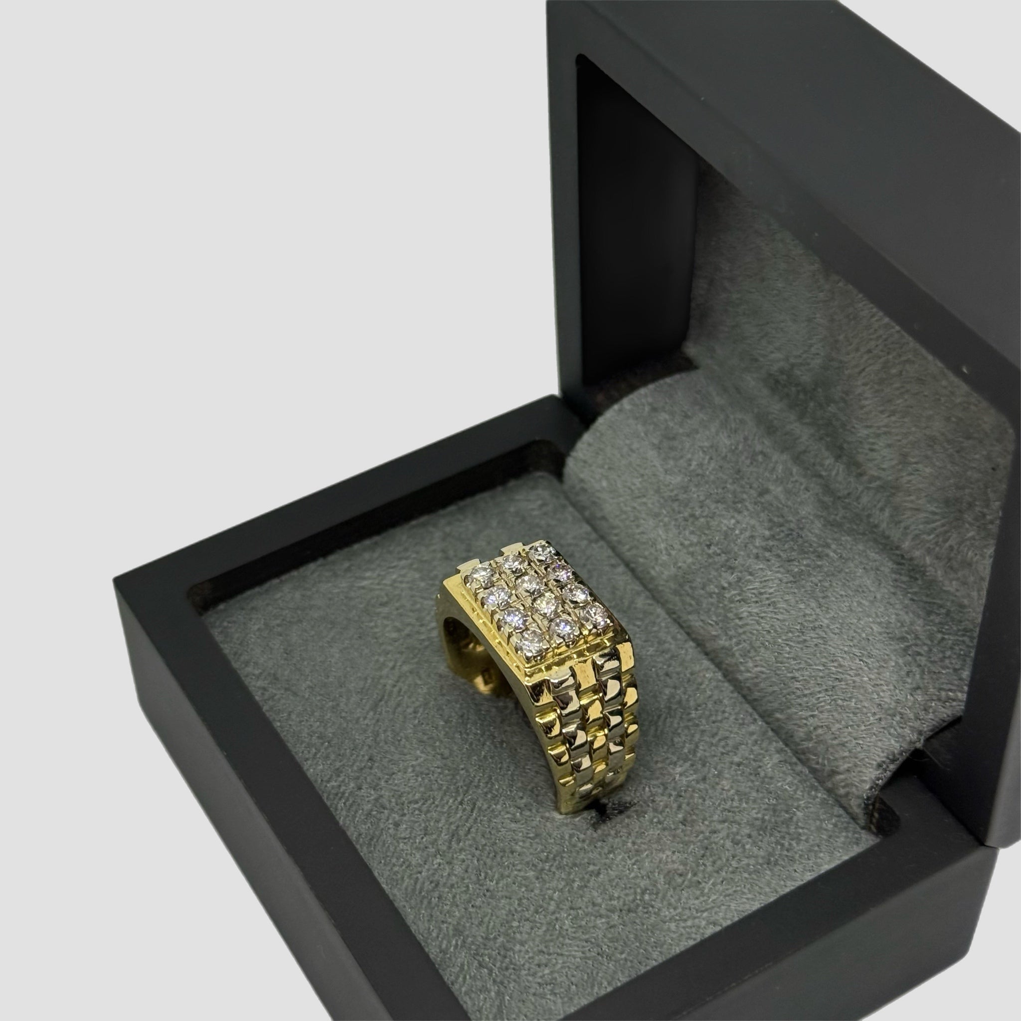 18ct Diamond Rolex Style Signet Ring