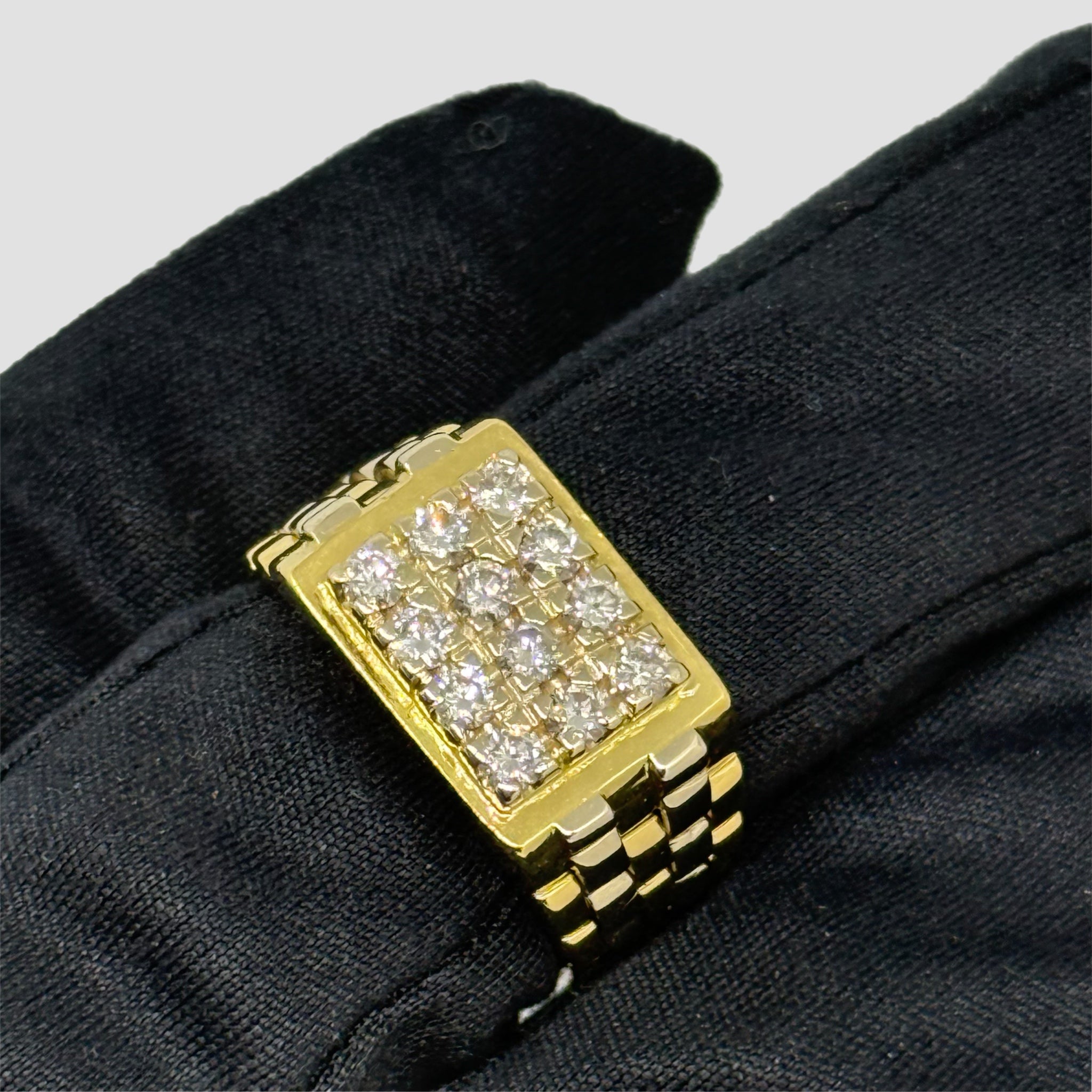 18ct Diamond Rolex Style Signet Ring
