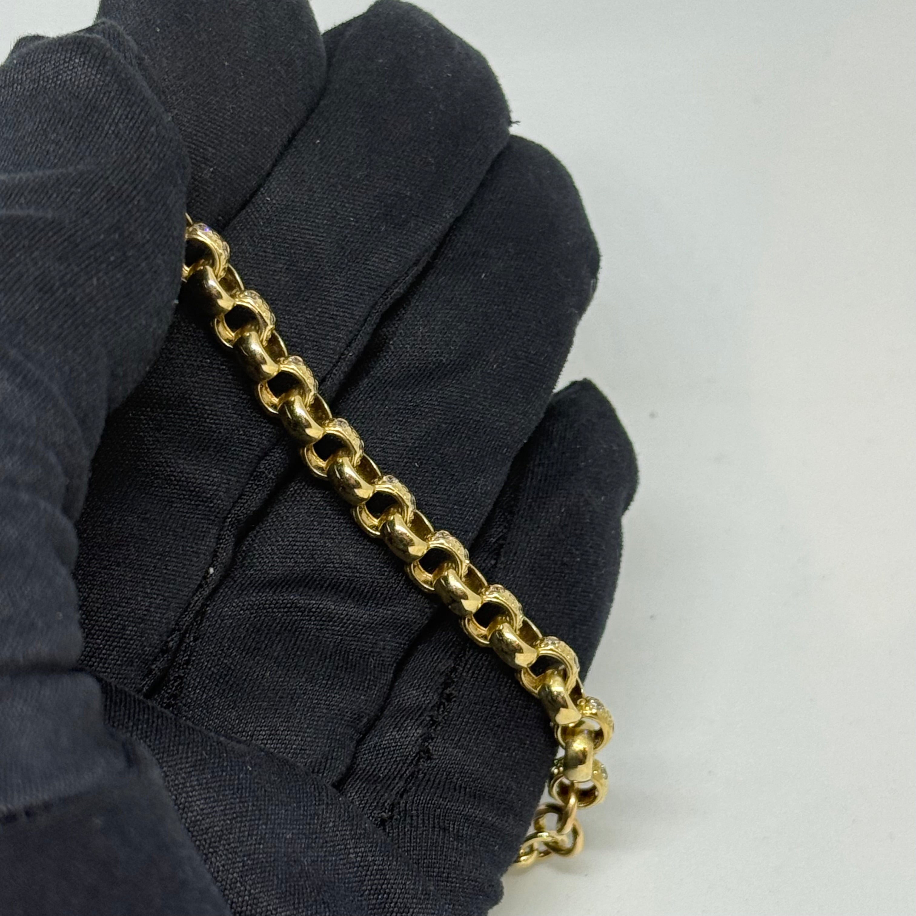 Babys 9ct Belcher Cubic Bracelet