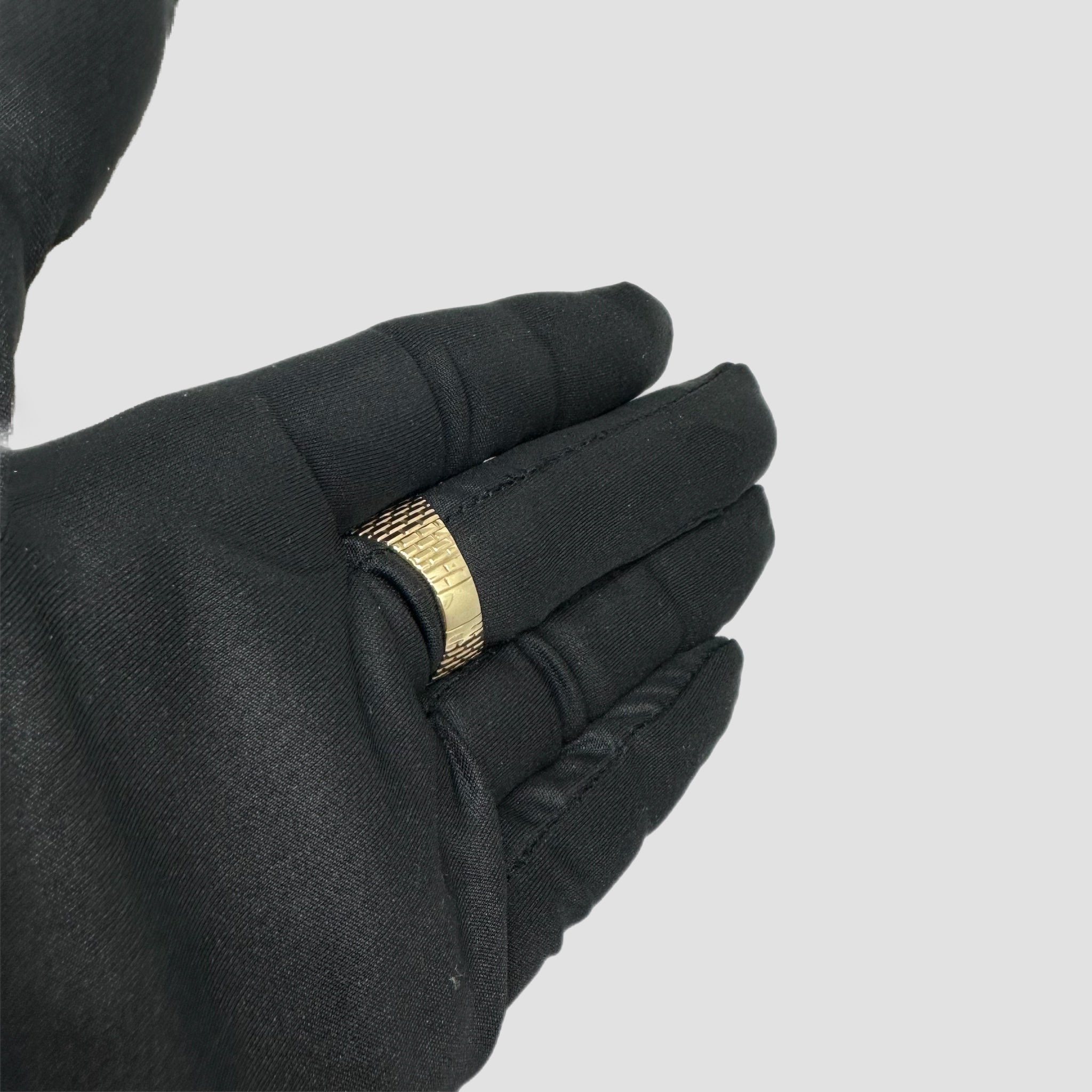 9ct Castle Pyramid Ring