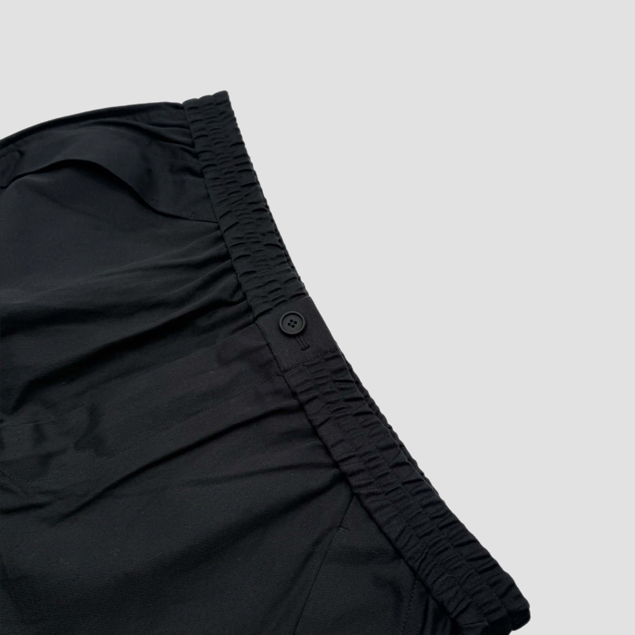 Burberry Logo Detail Cotton Cargo Shorts
