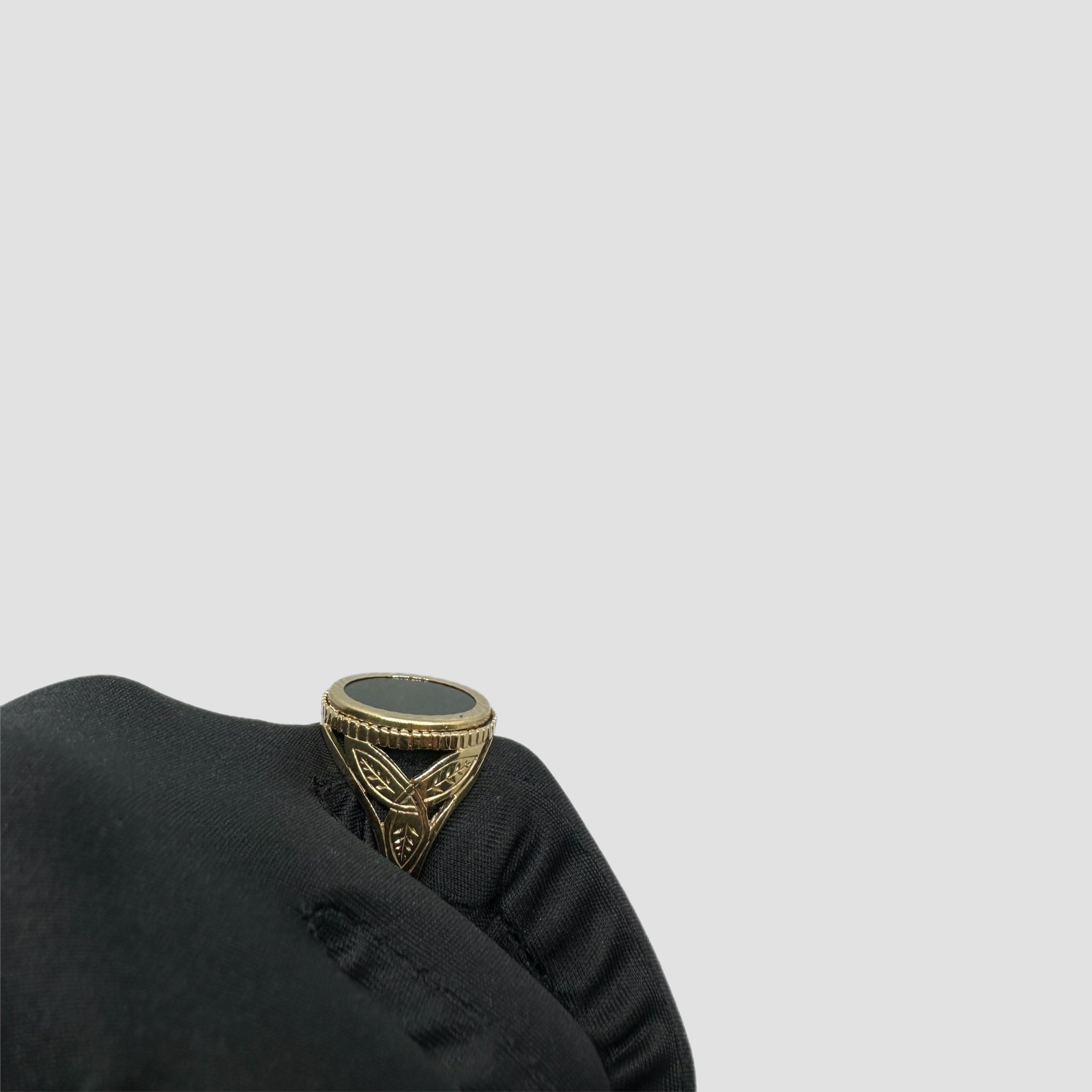 Bloodstone Half Sovereign Original Allure