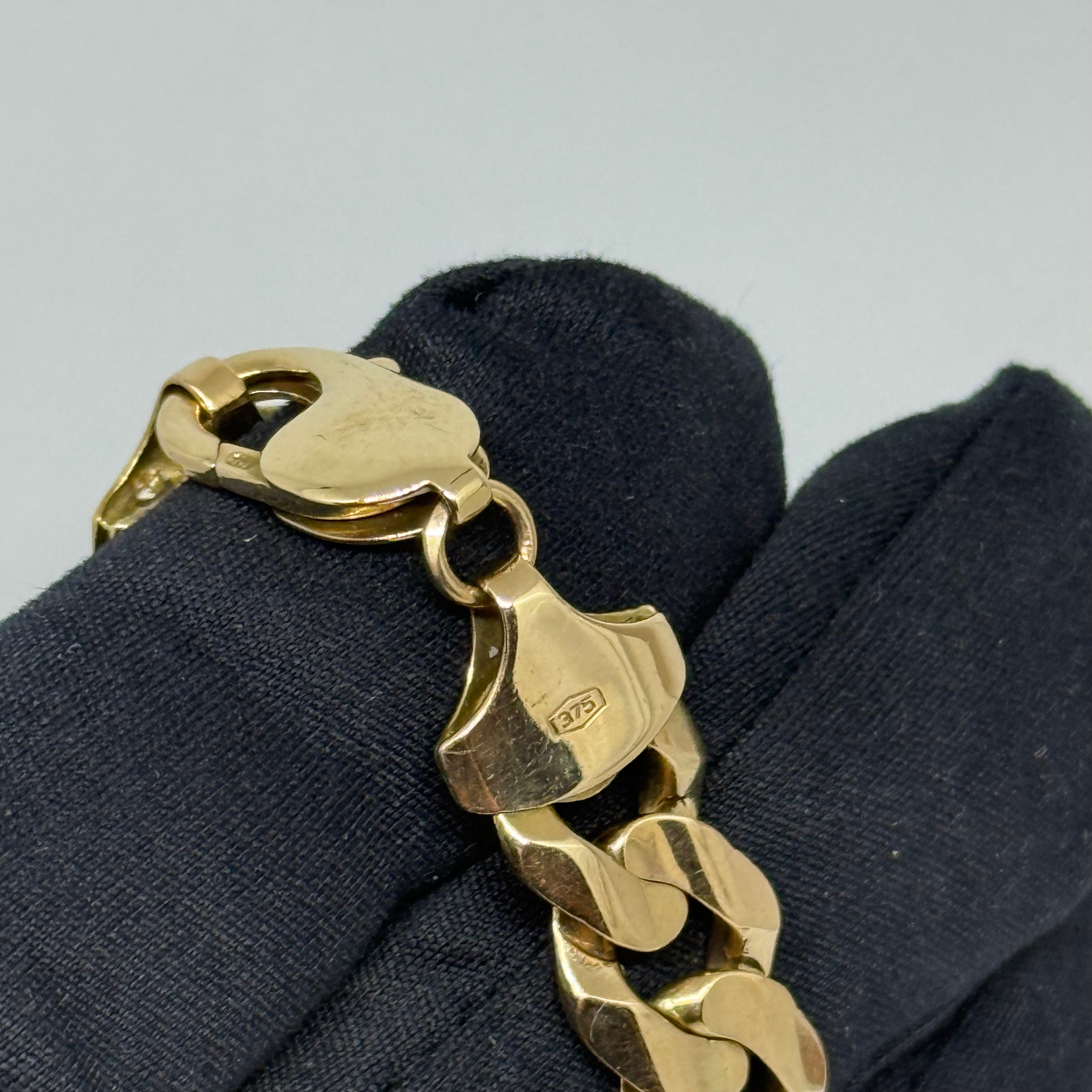 9ct Curb Link Bracelet