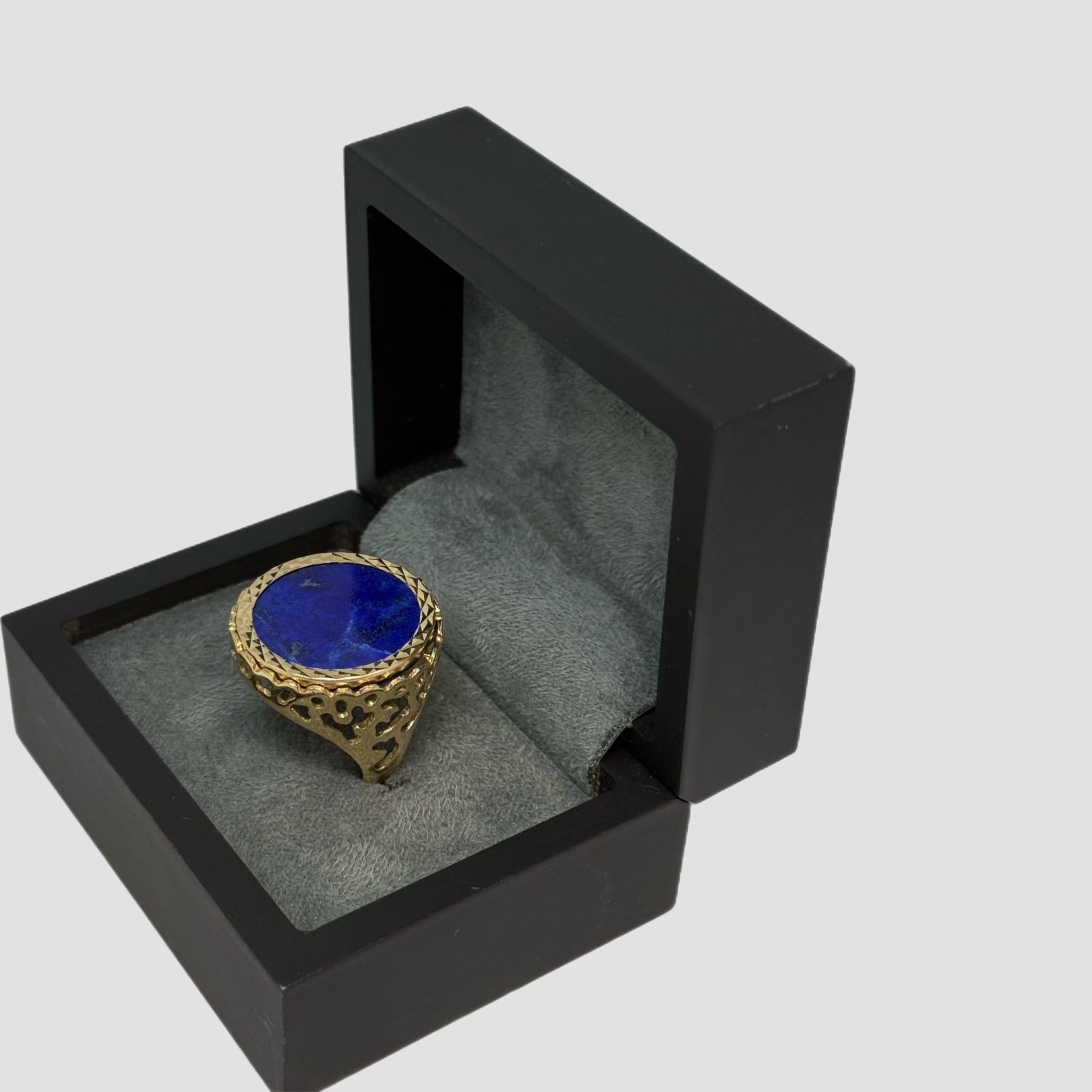 9ct Lapis Lazuli Full Sovereign Ring