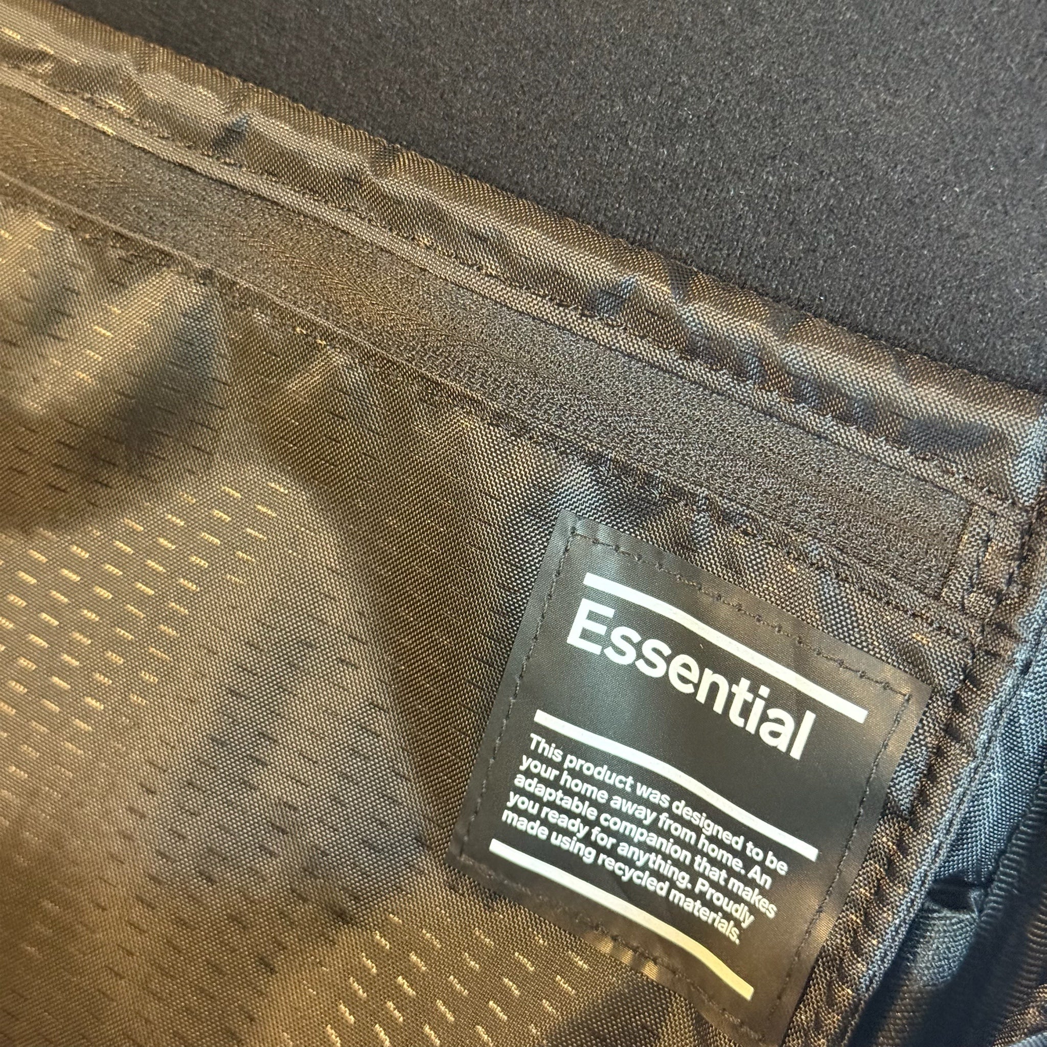 DB Double Breasted Travel Organiser Bag