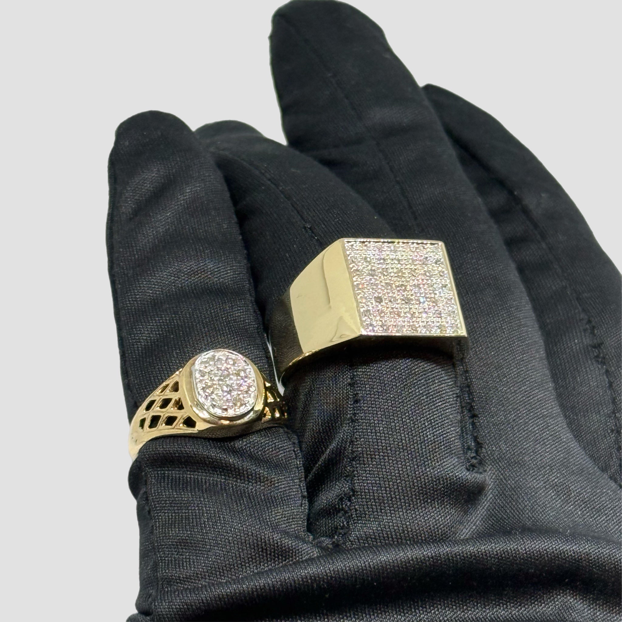 9ct Diamond Cluster Signet Ring