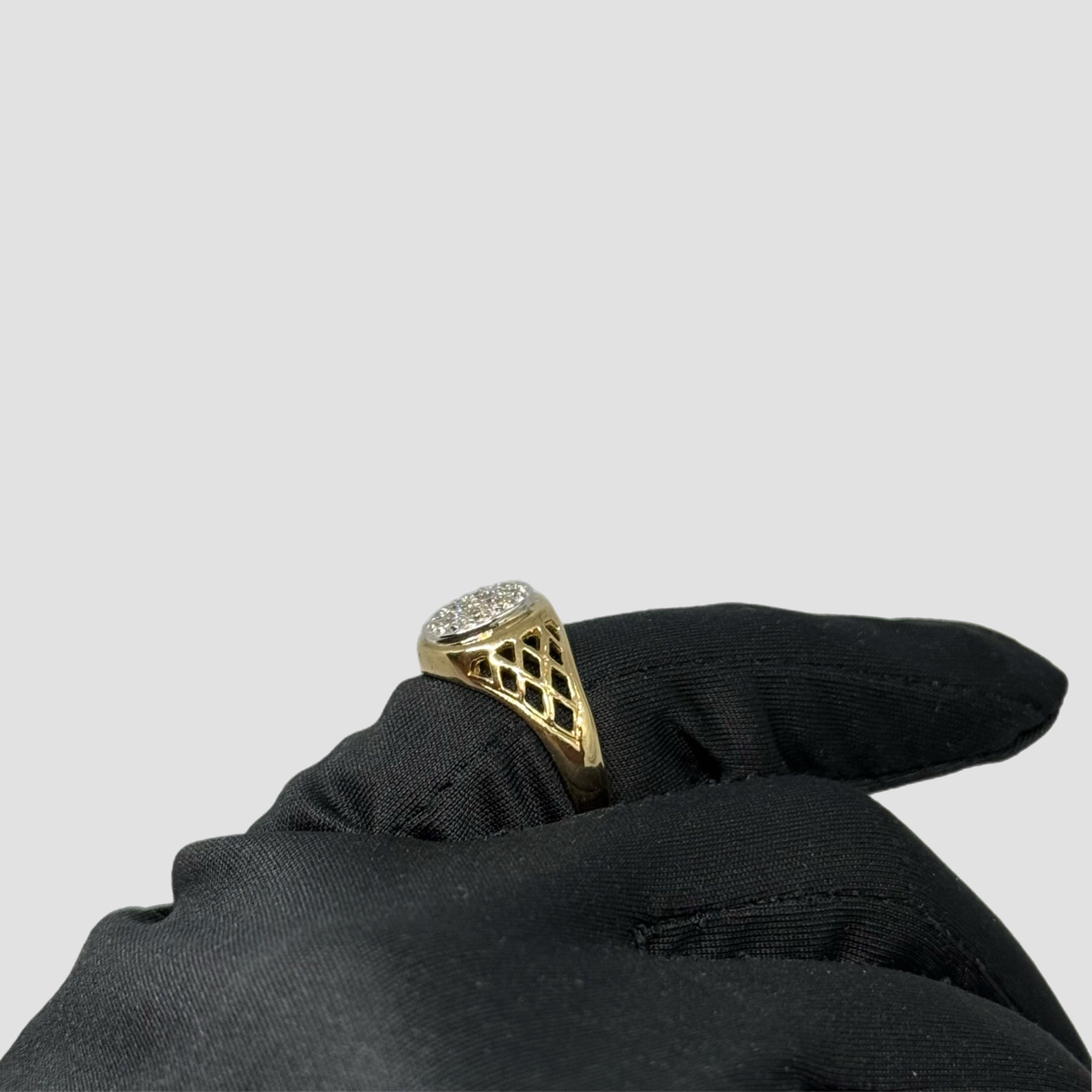 9ct Diamond Cluster Signet Ring