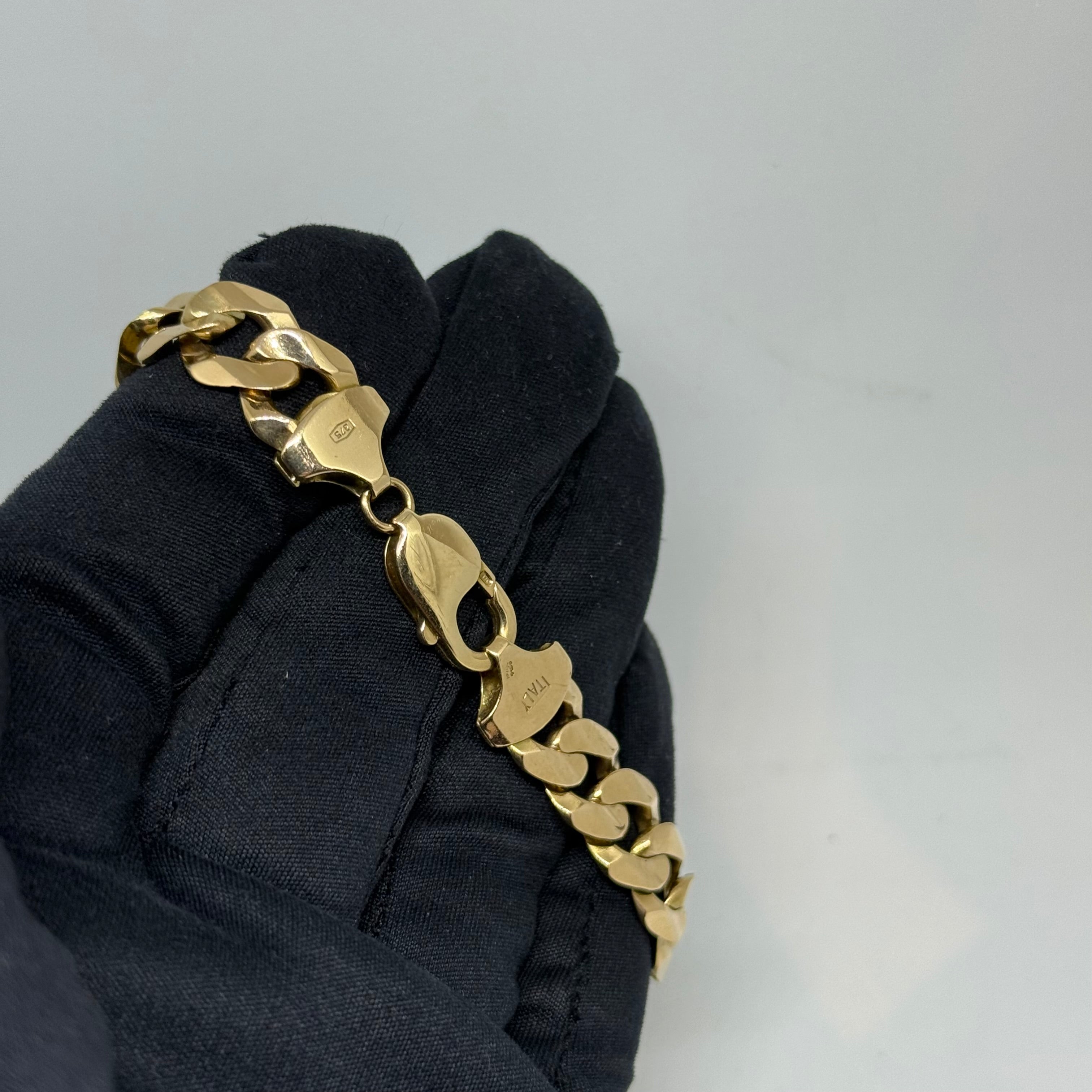 9ct Curb Link Bracelet