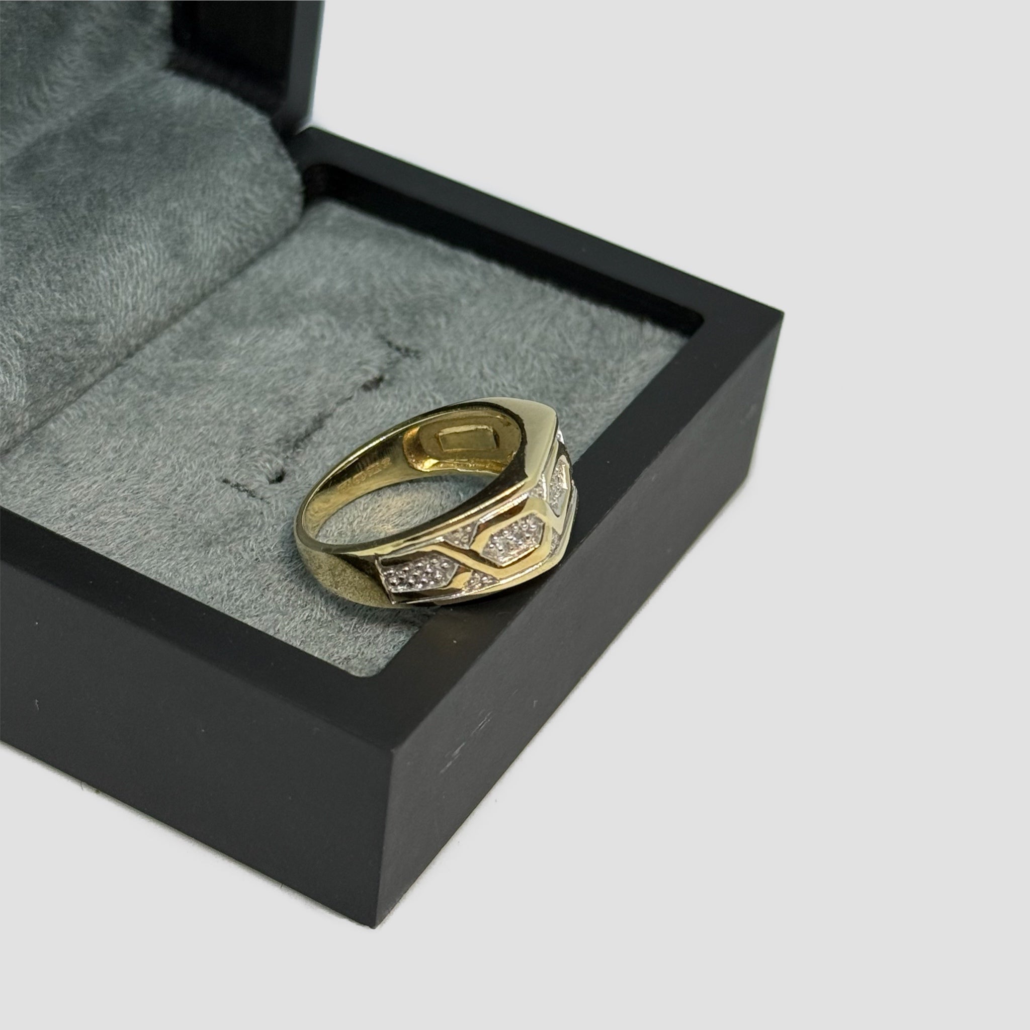 9ct Diamond Signet Ring