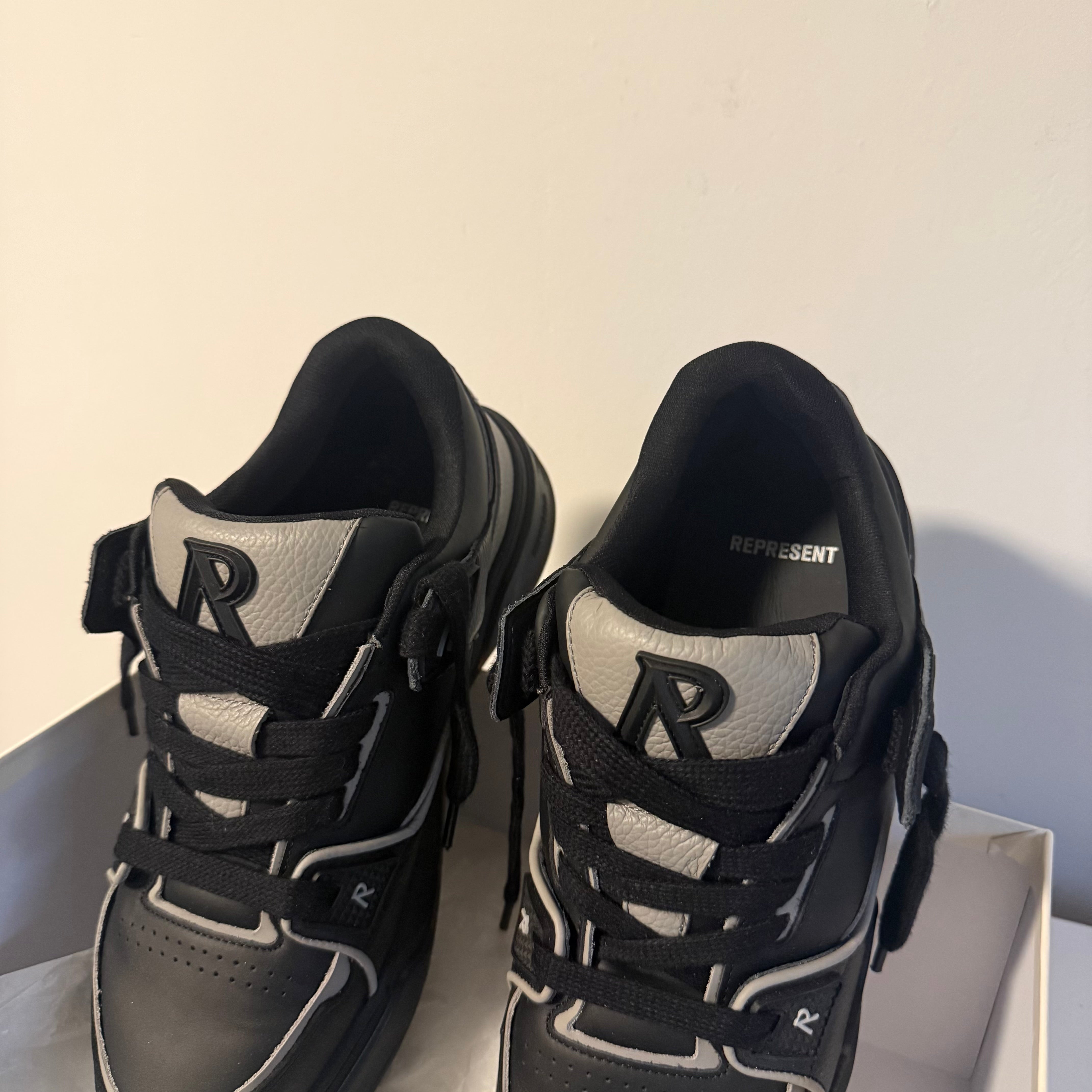 Represent Studio Sneaker