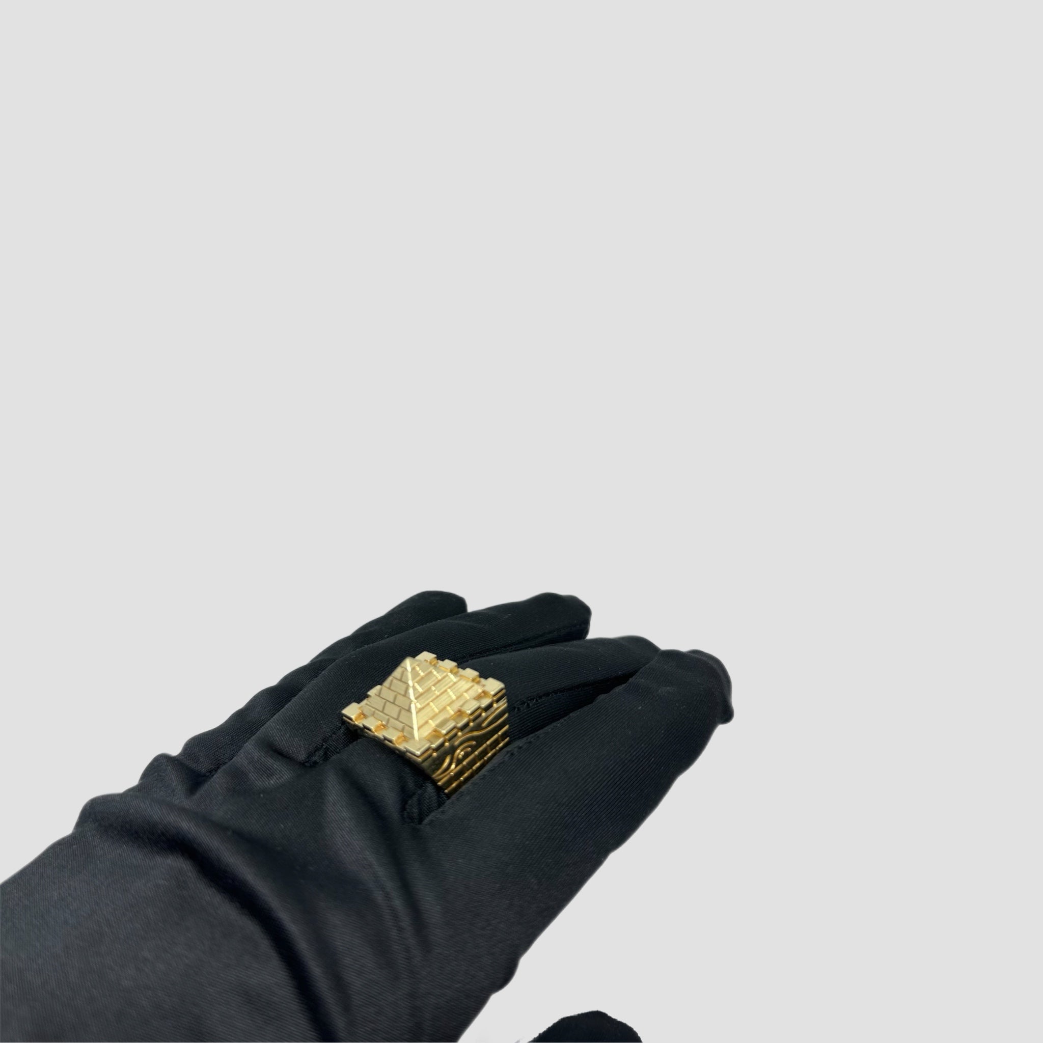 9ct Castle Pyramid Ring