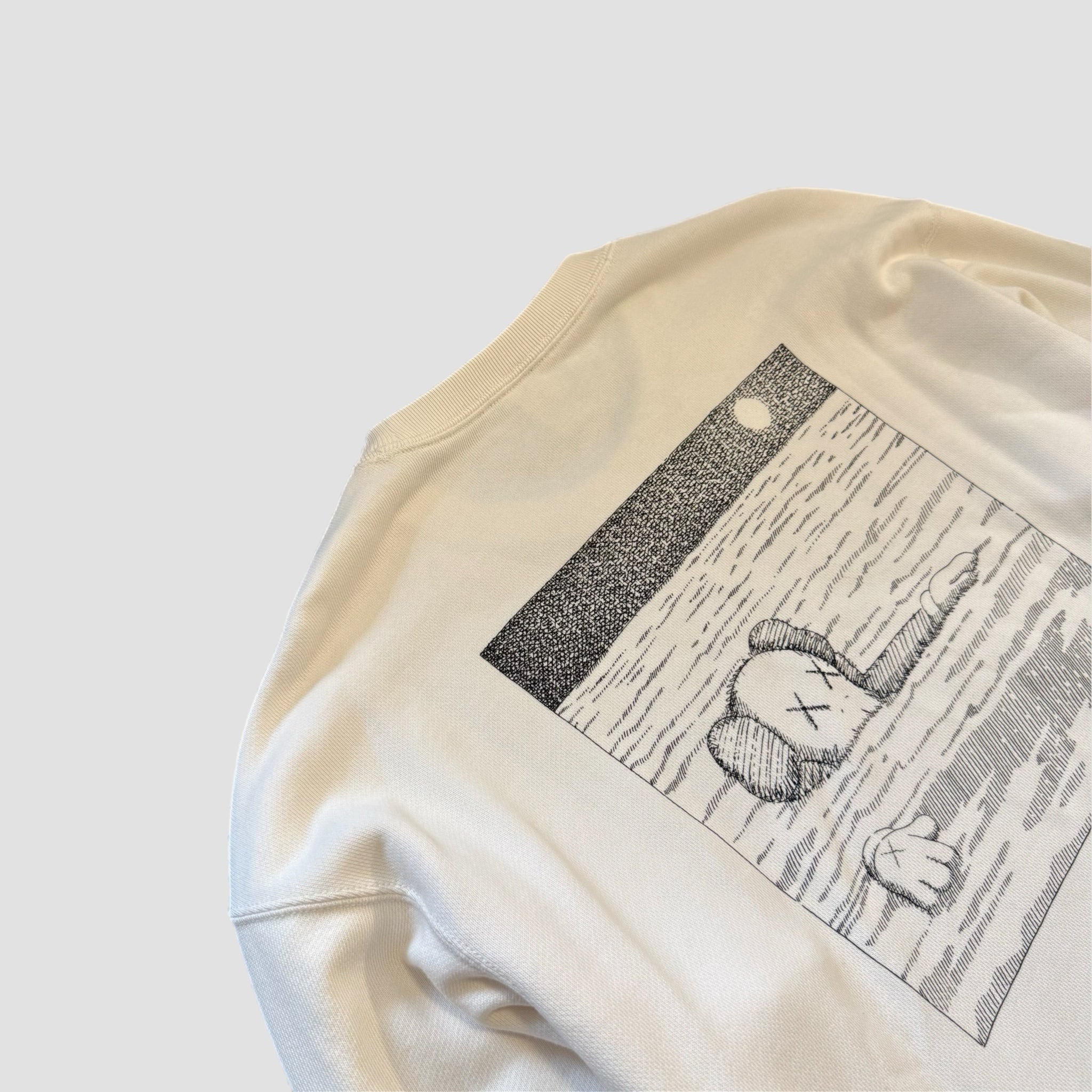 Uniqlo X Kaws Sweatshirt