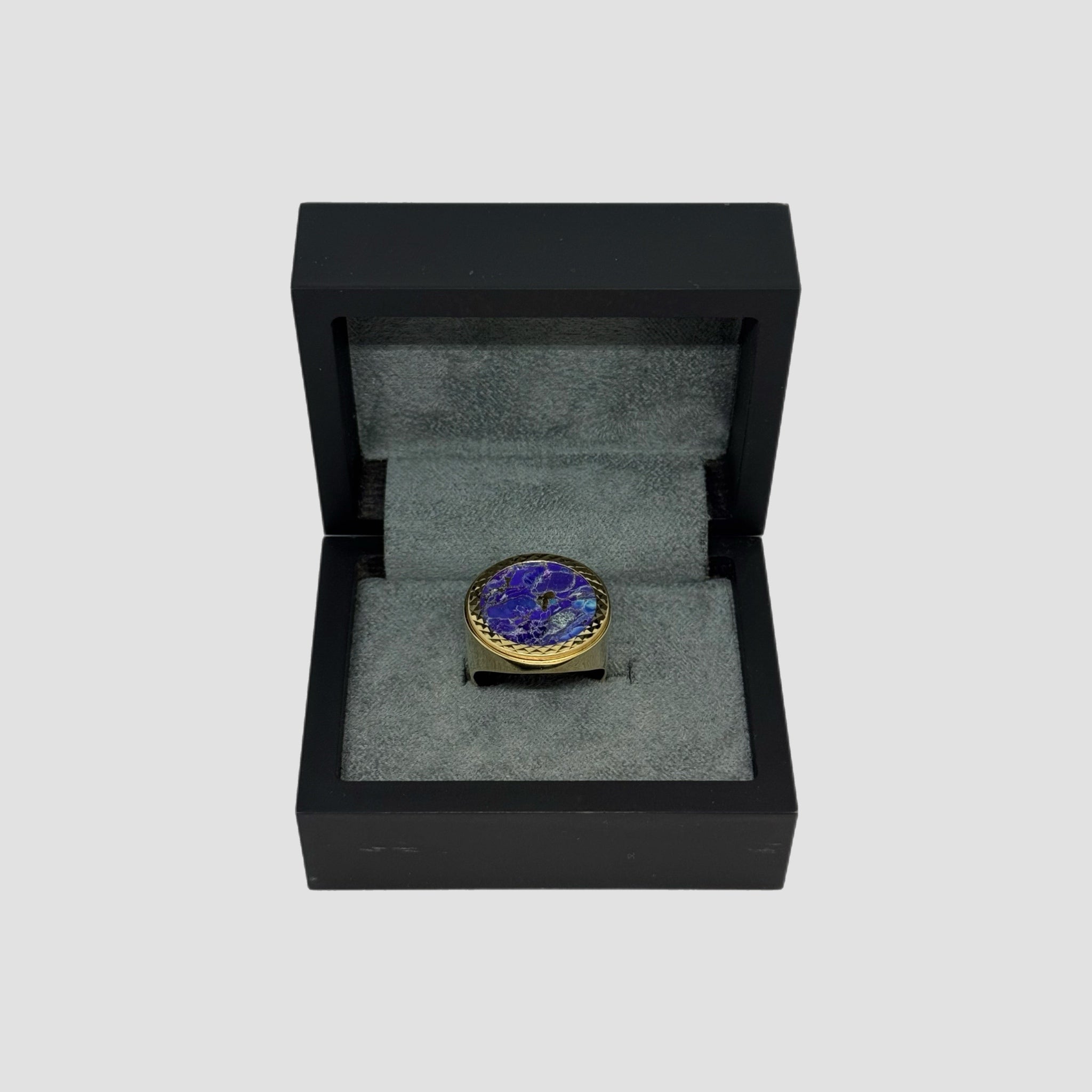 Mohave Purple Copper St George Half Sovereign Ring