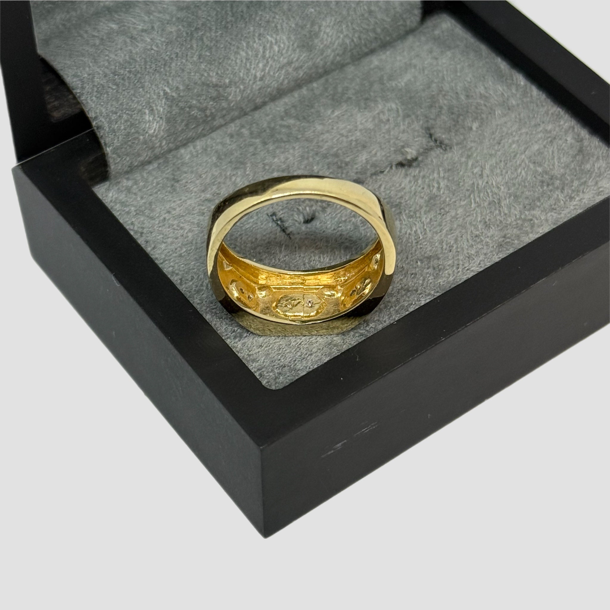 9ct Diamond Signet Ring