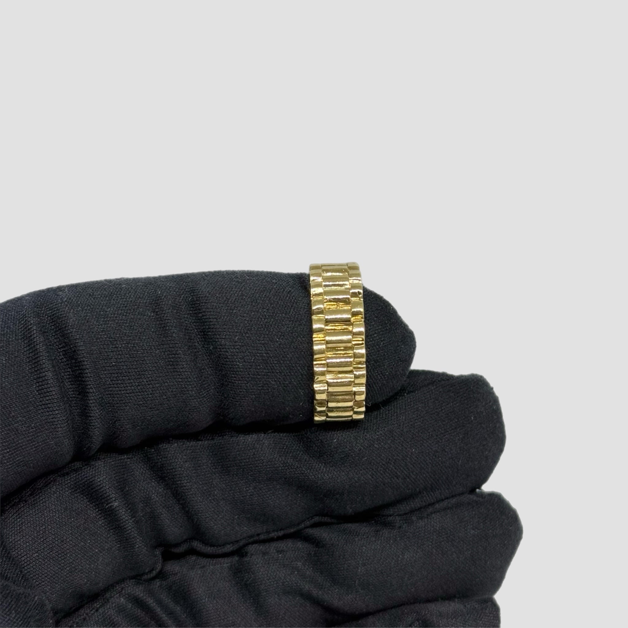 9ct Presidential Band Eternity Ring