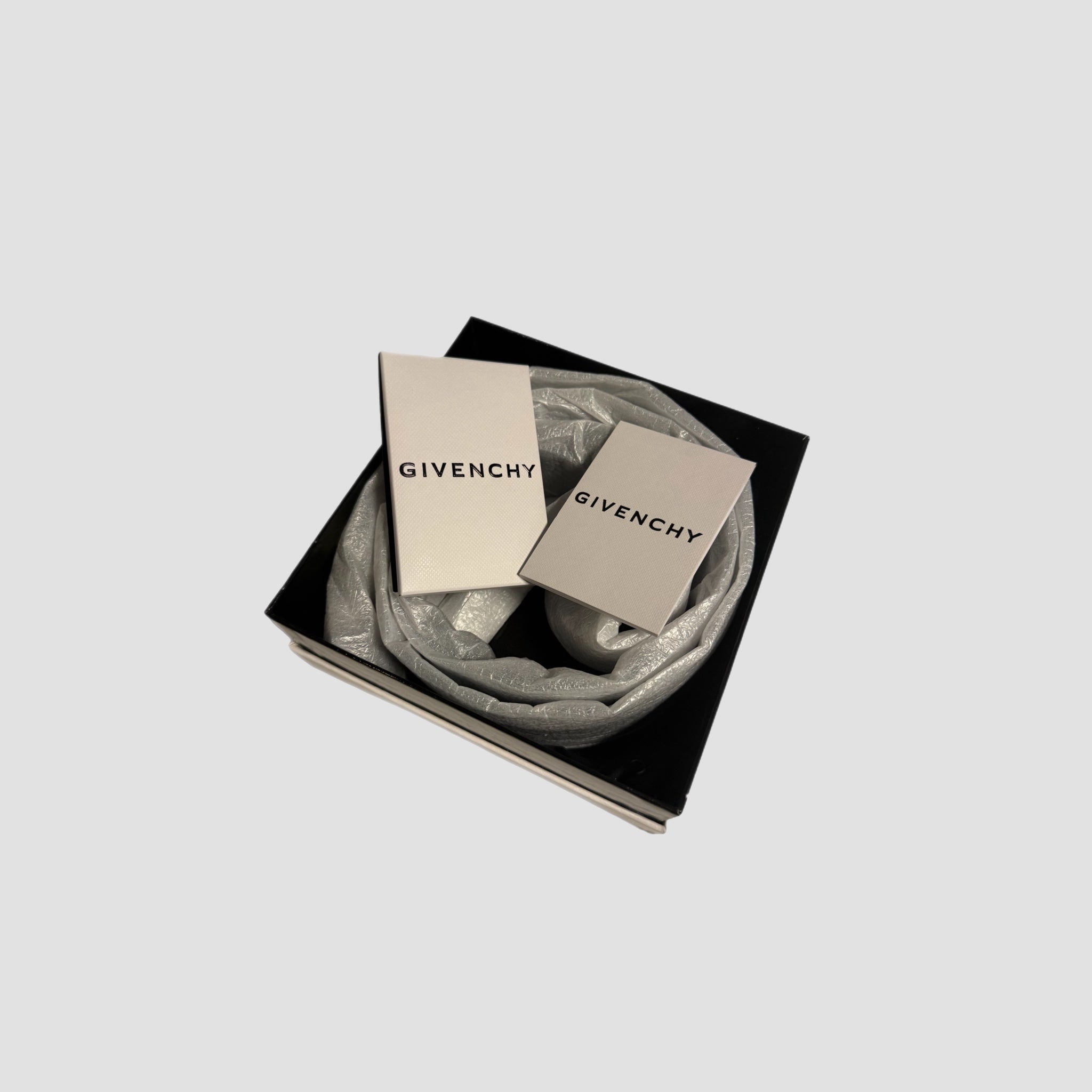 Givenchy 4G Release buckle belt in leather