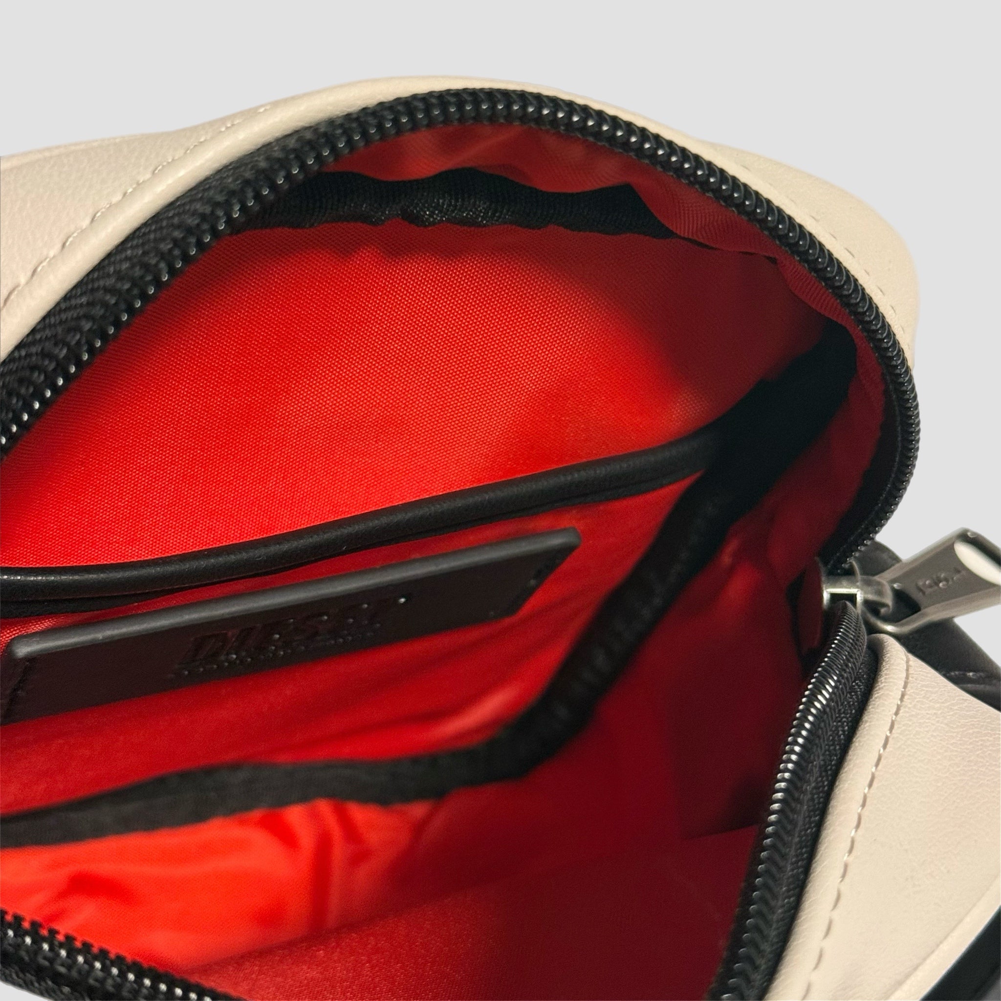 Diesel Igny Cross Bodybag Afterglow Black