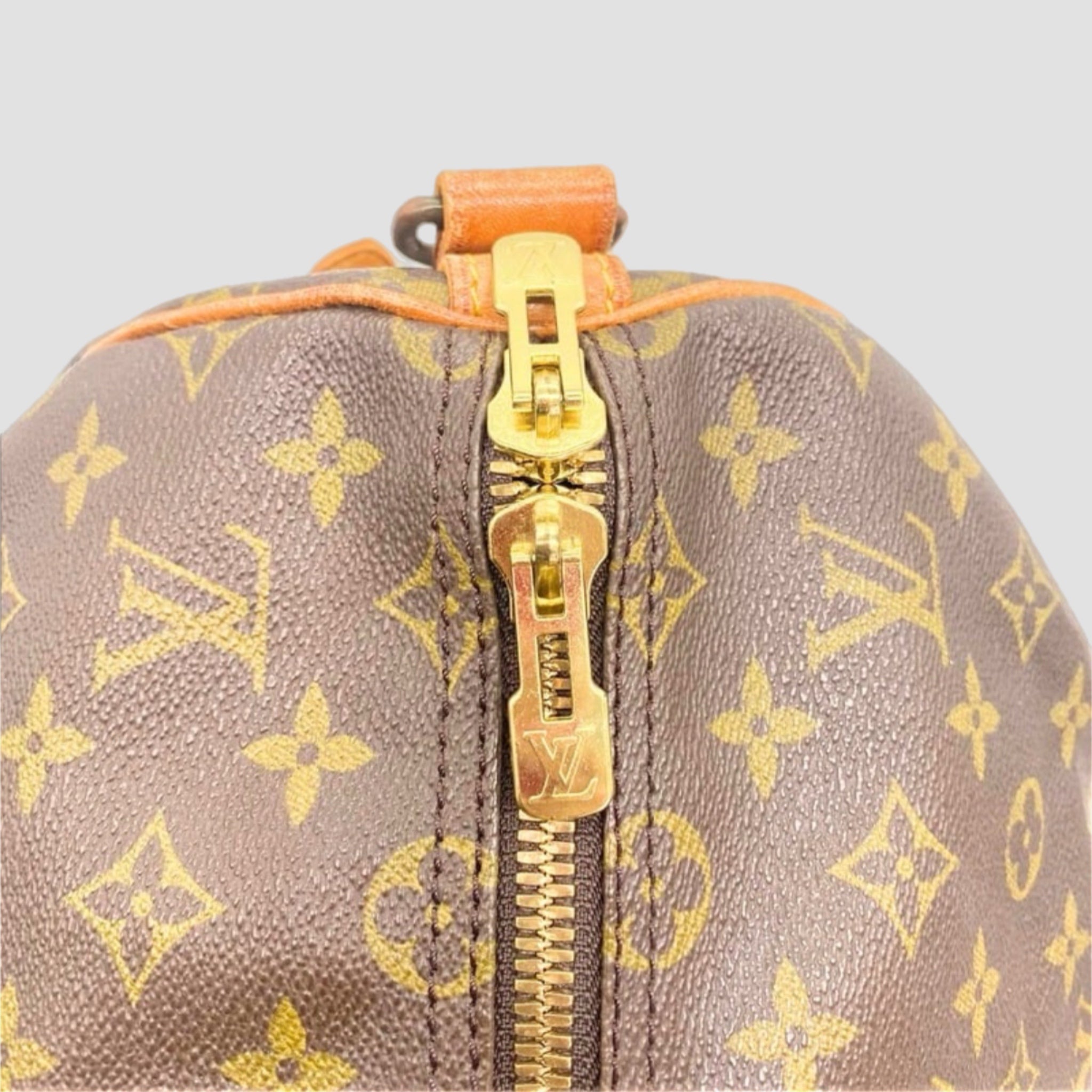 Louis Vuitton Keepall 55 Bandouliere Bag