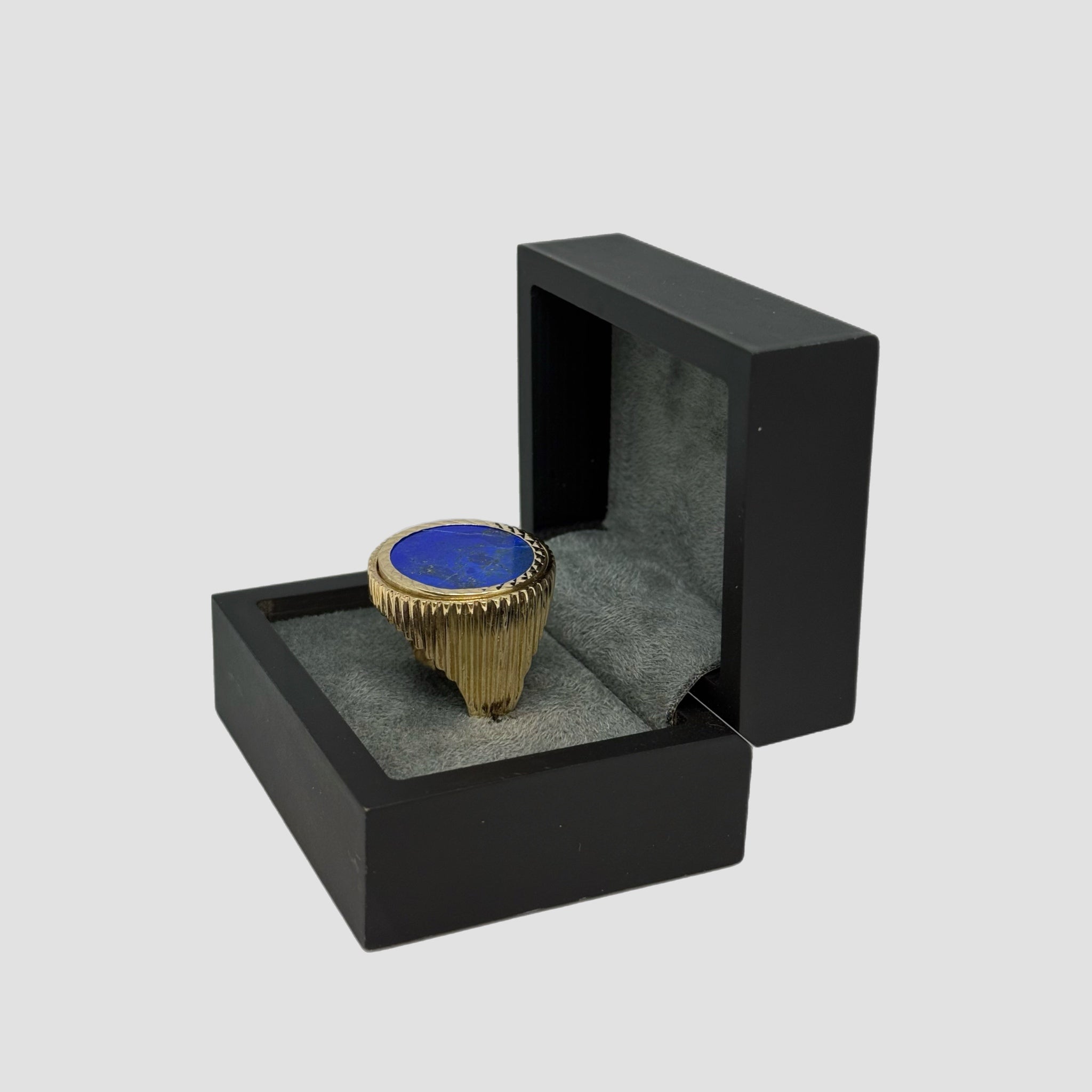 9ct Lapis Lazuli Full Sovereign Ring