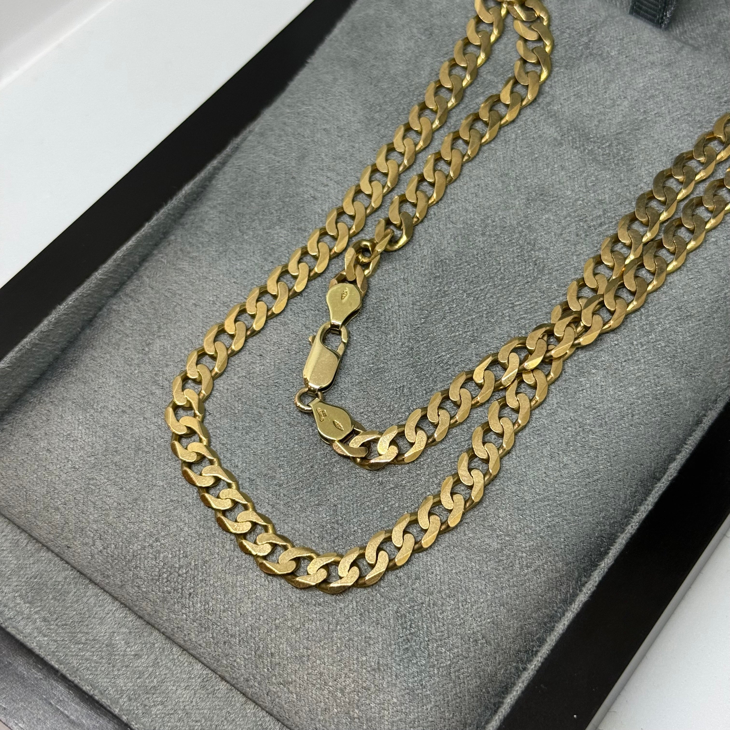 9ct Curb Chain Necklace
