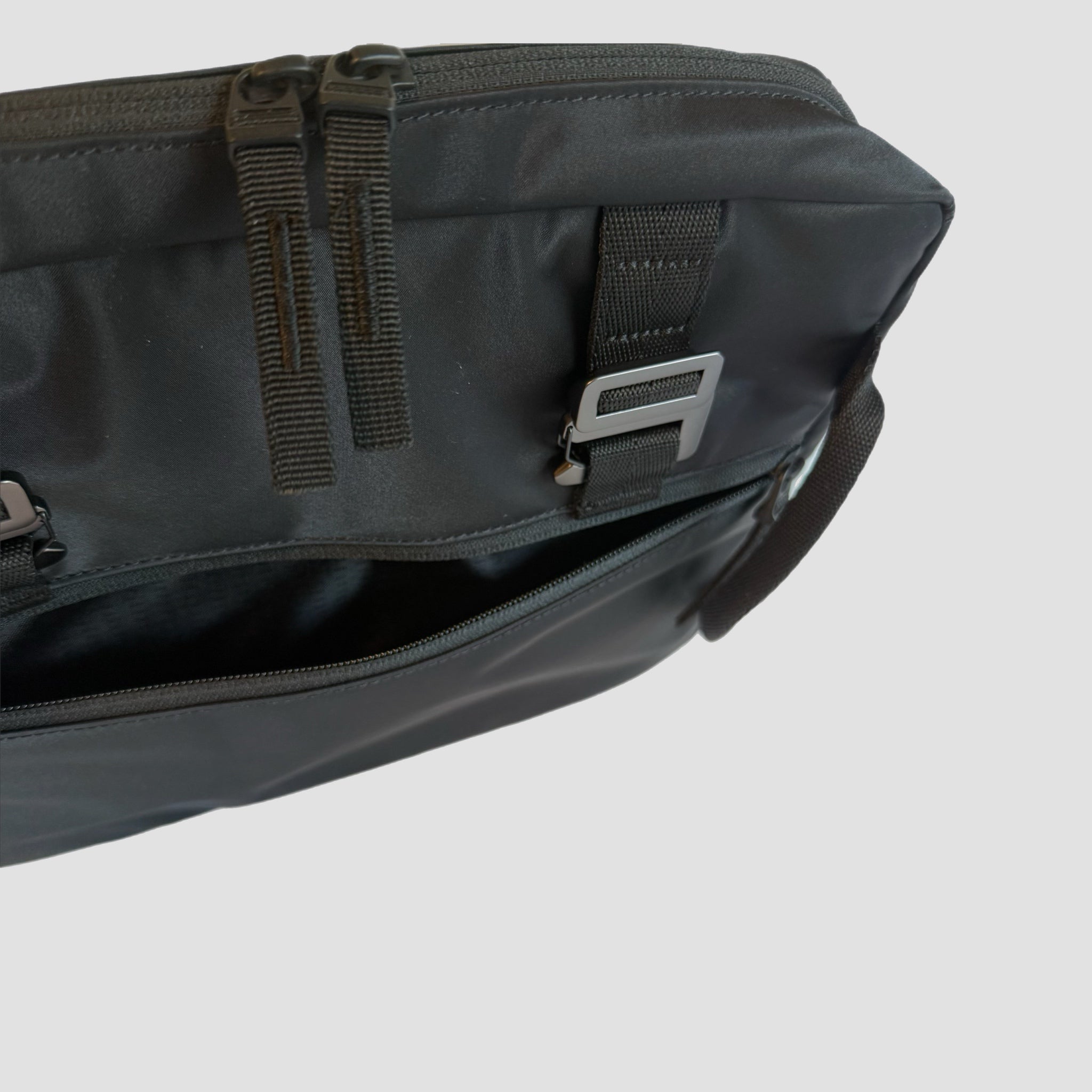 DB Double Breasted Travel Organiser Bag