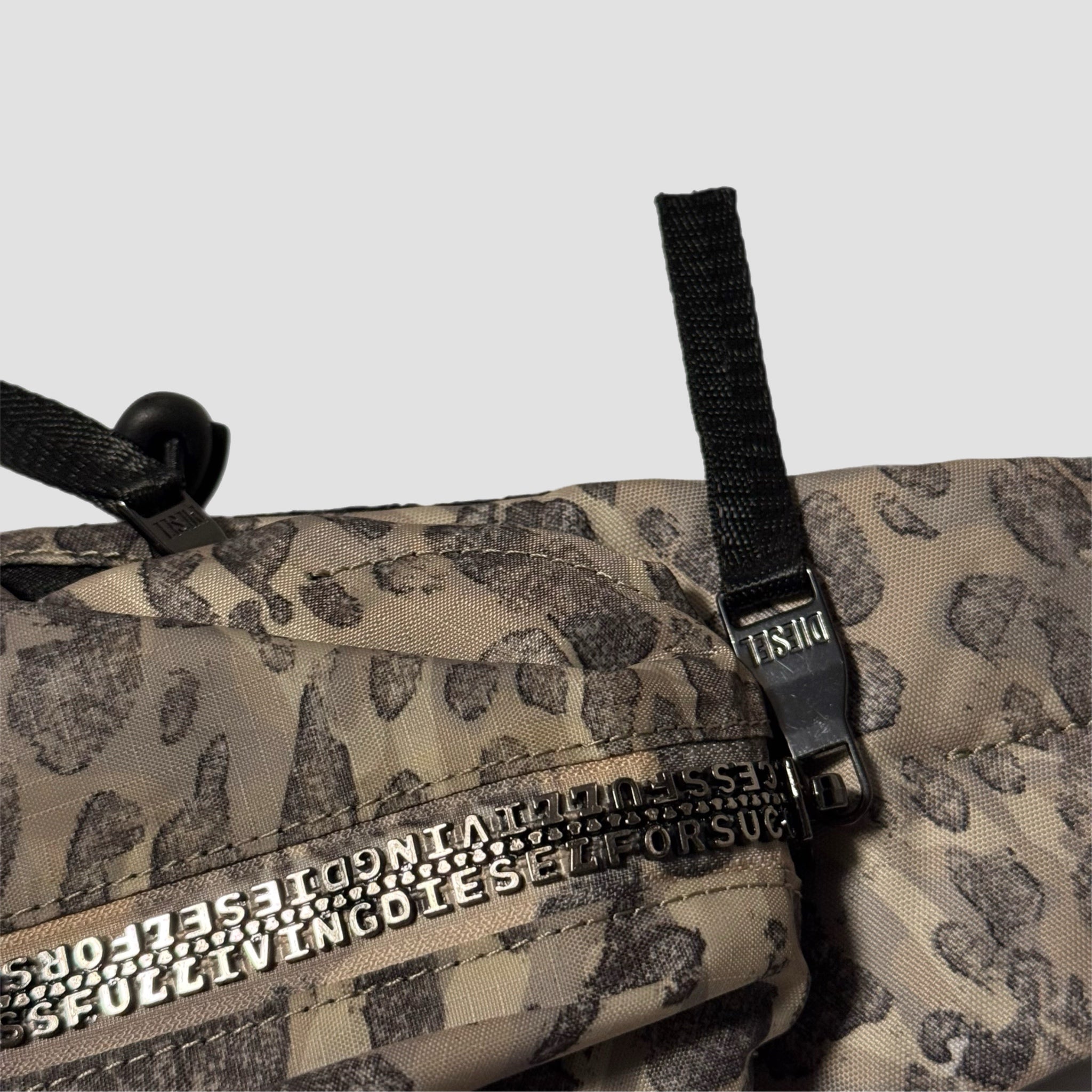 Diesel Zip-D Sling Backpack Incense Grey