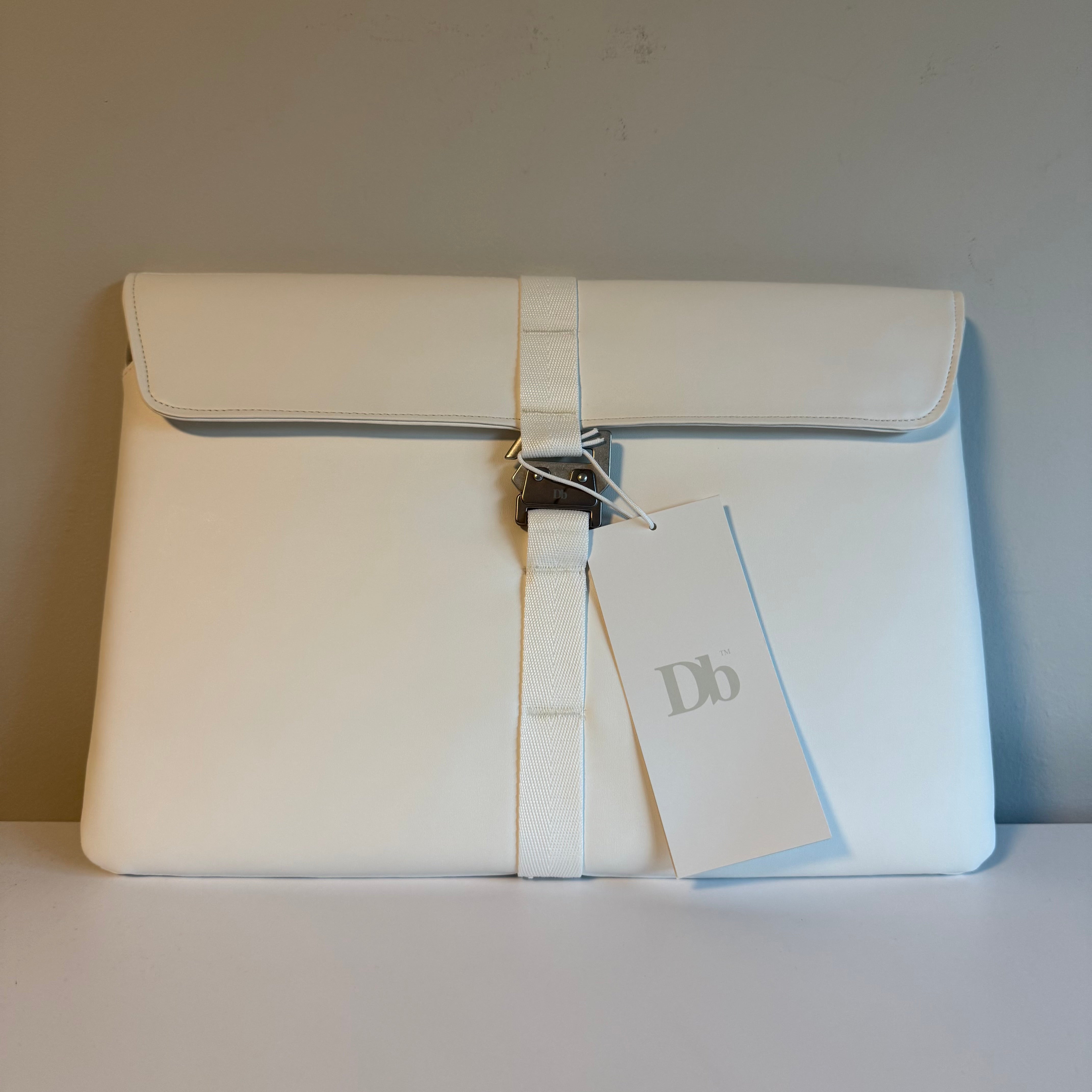 DB Laptop Sleeve White