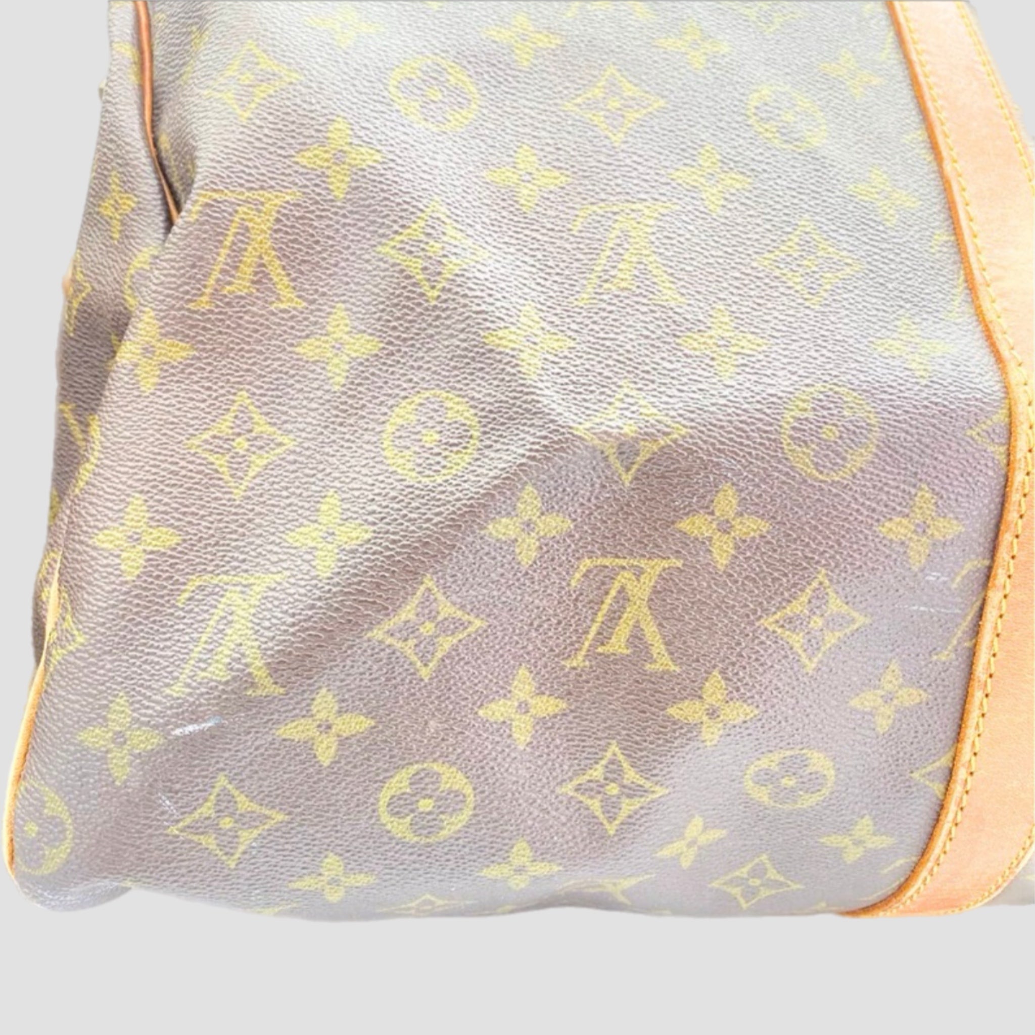Louis Vuitton Keepall 55 Bandouliere Bag