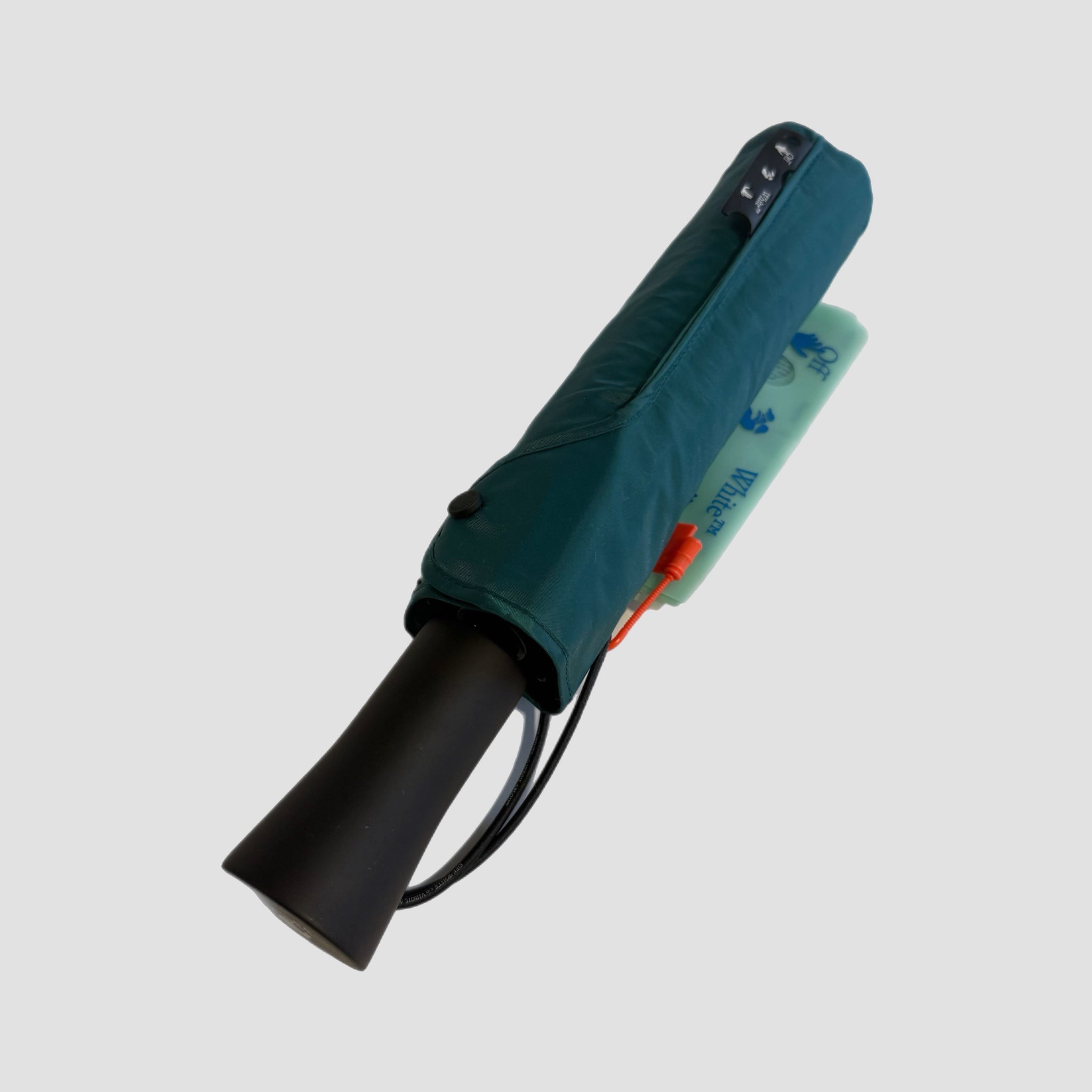 Off-White c/o Virgil Abloh shell umbrella