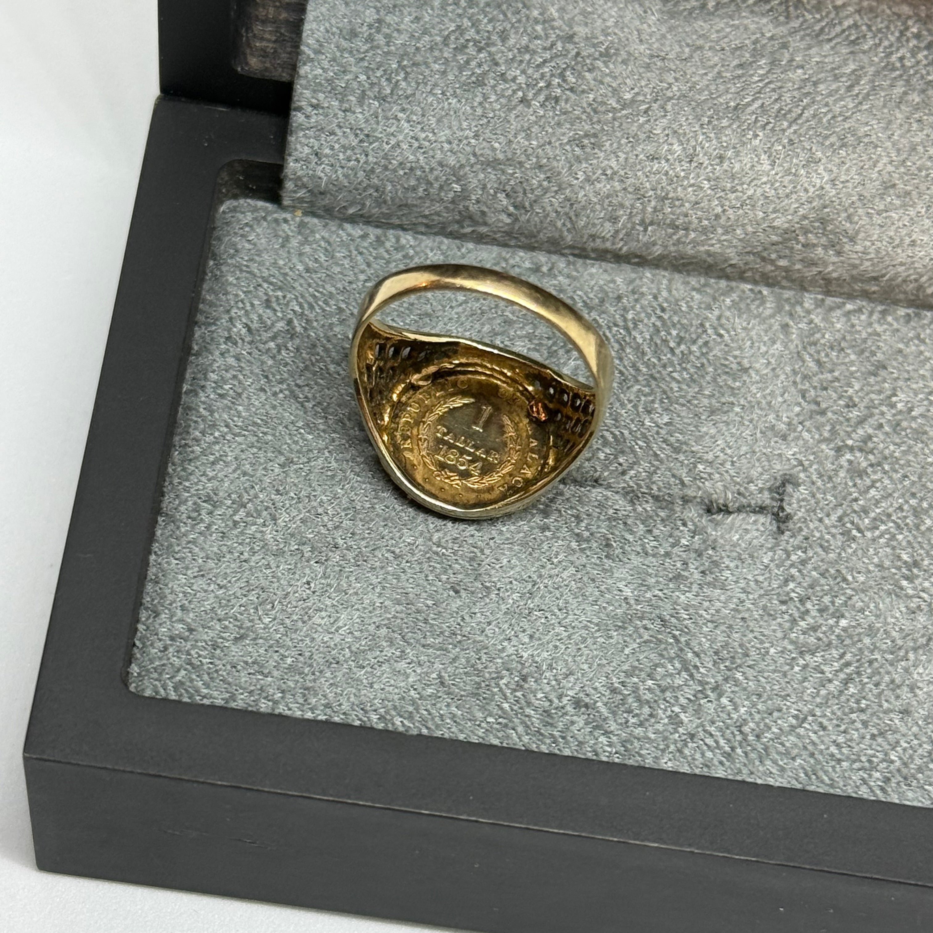 9ct 1 Tallar Coin Ring