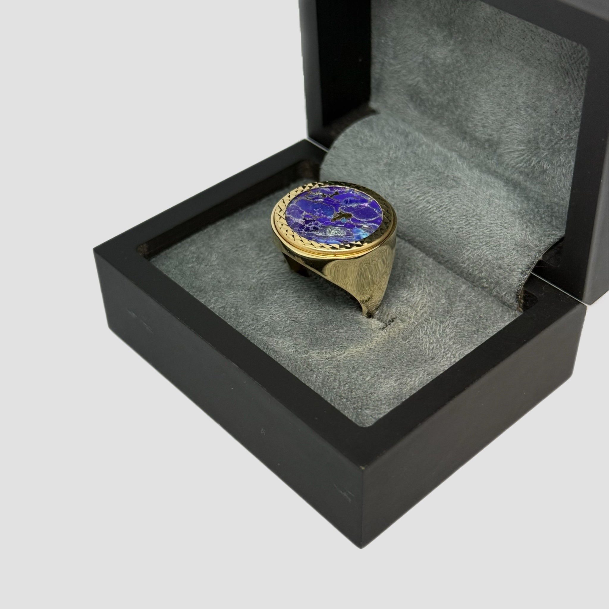 Mohave Purple Copper St George Half Sovereign Ring