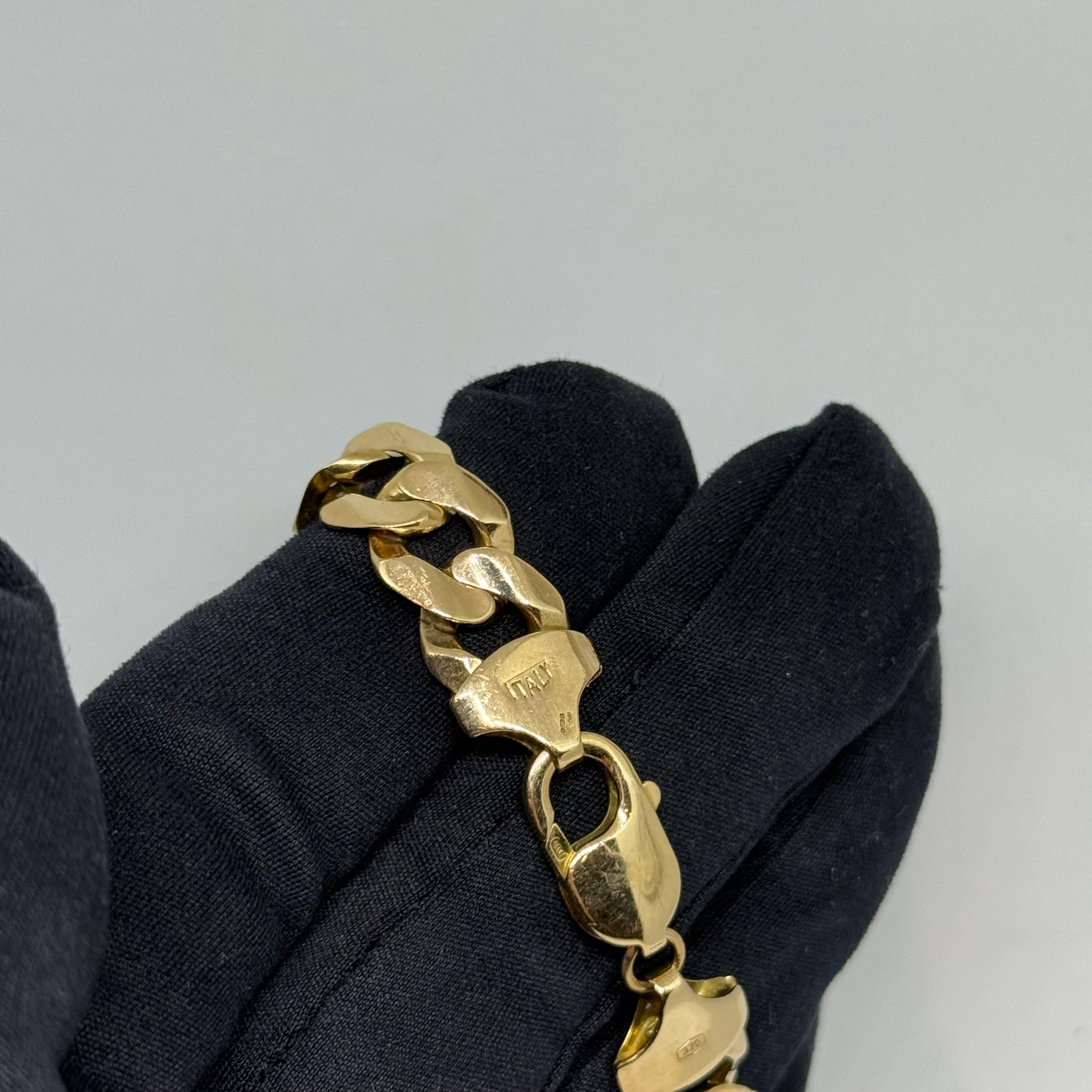 9ct Curb Link Bracelet