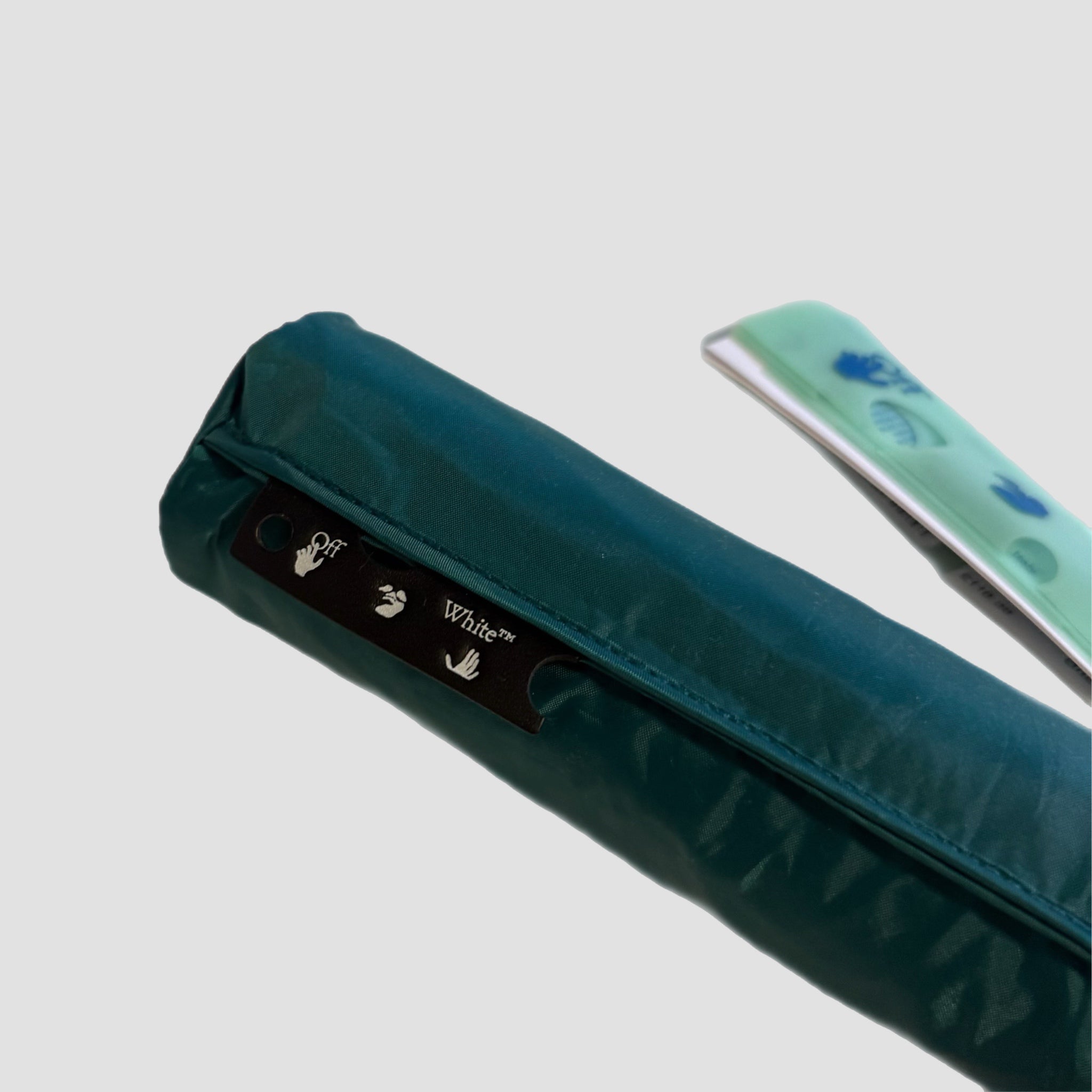 Off-White c/o Virgil Abloh shell umbrella