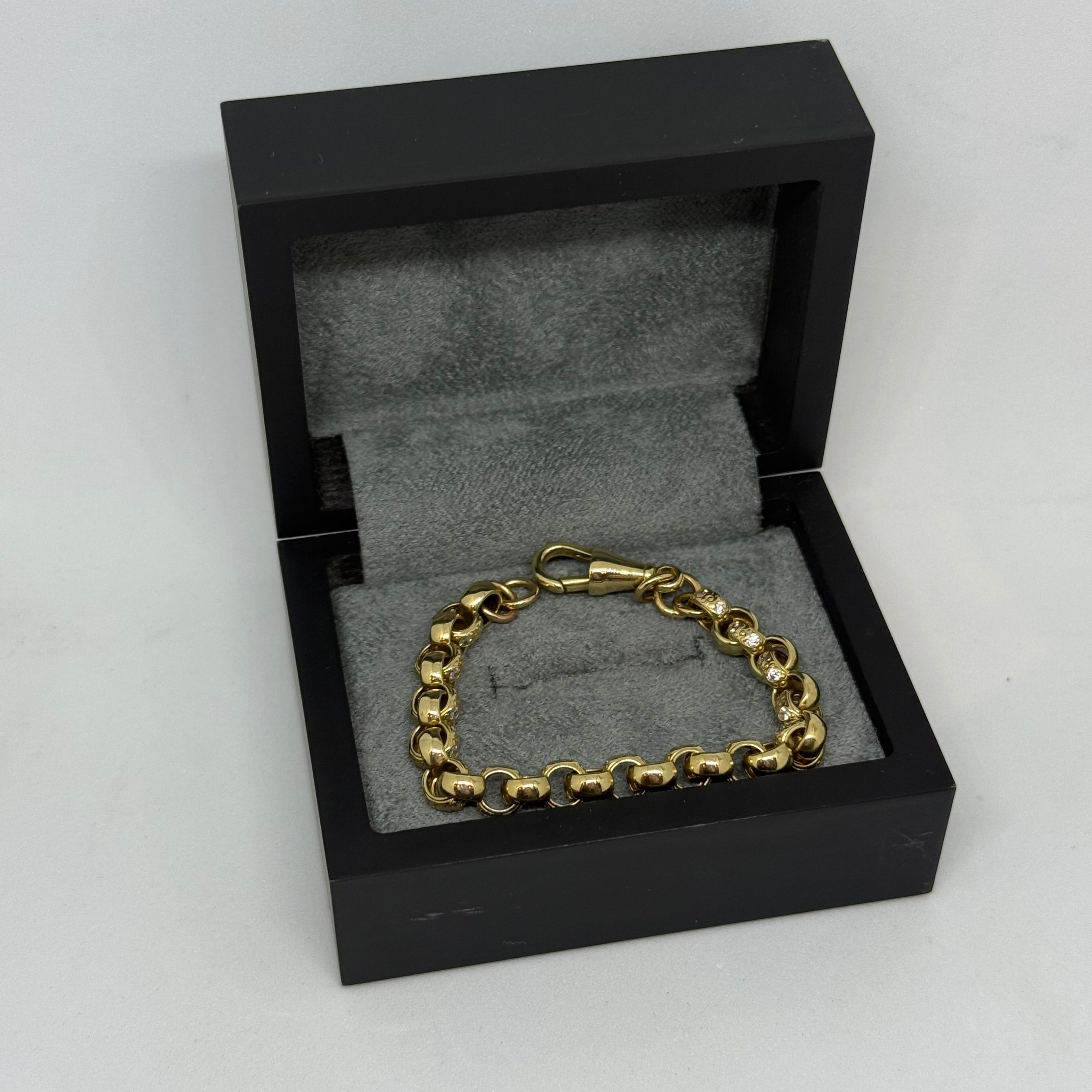 Babys 9ct Belcher Cubic Bracelet