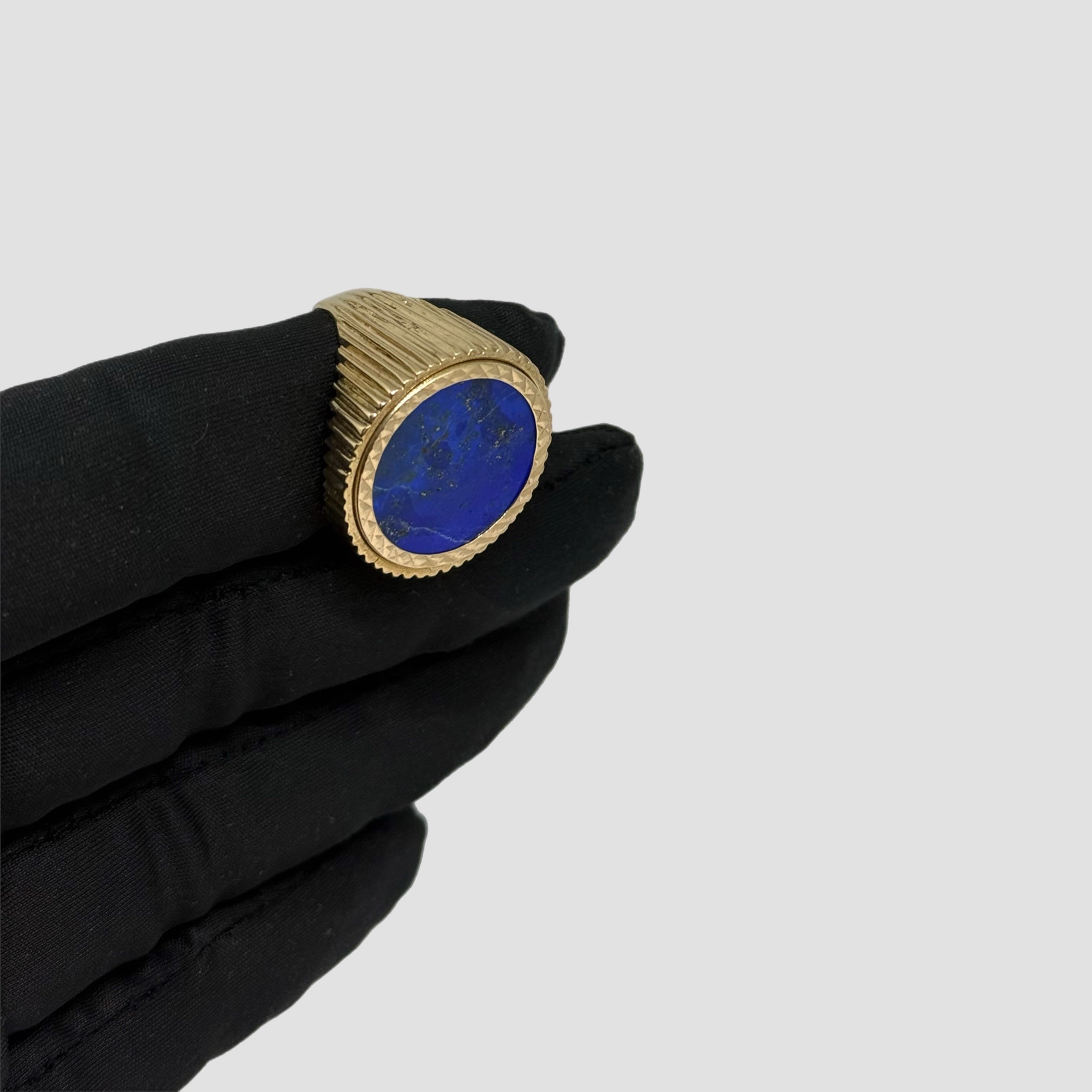 9ct Lapis Lazuli Full Sovereign Ring