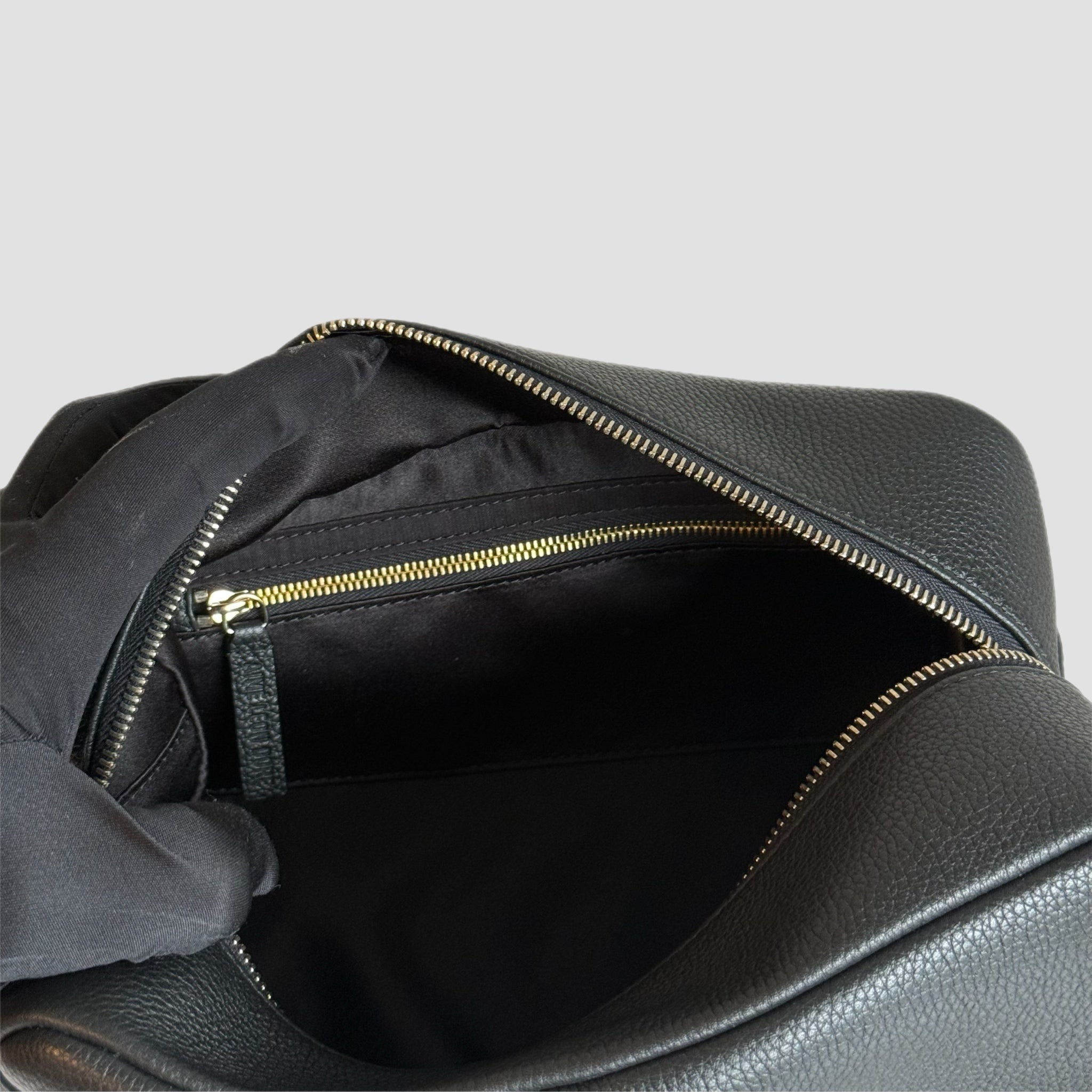 Aime Leon Dore Leather Toiletry Bag Pouch