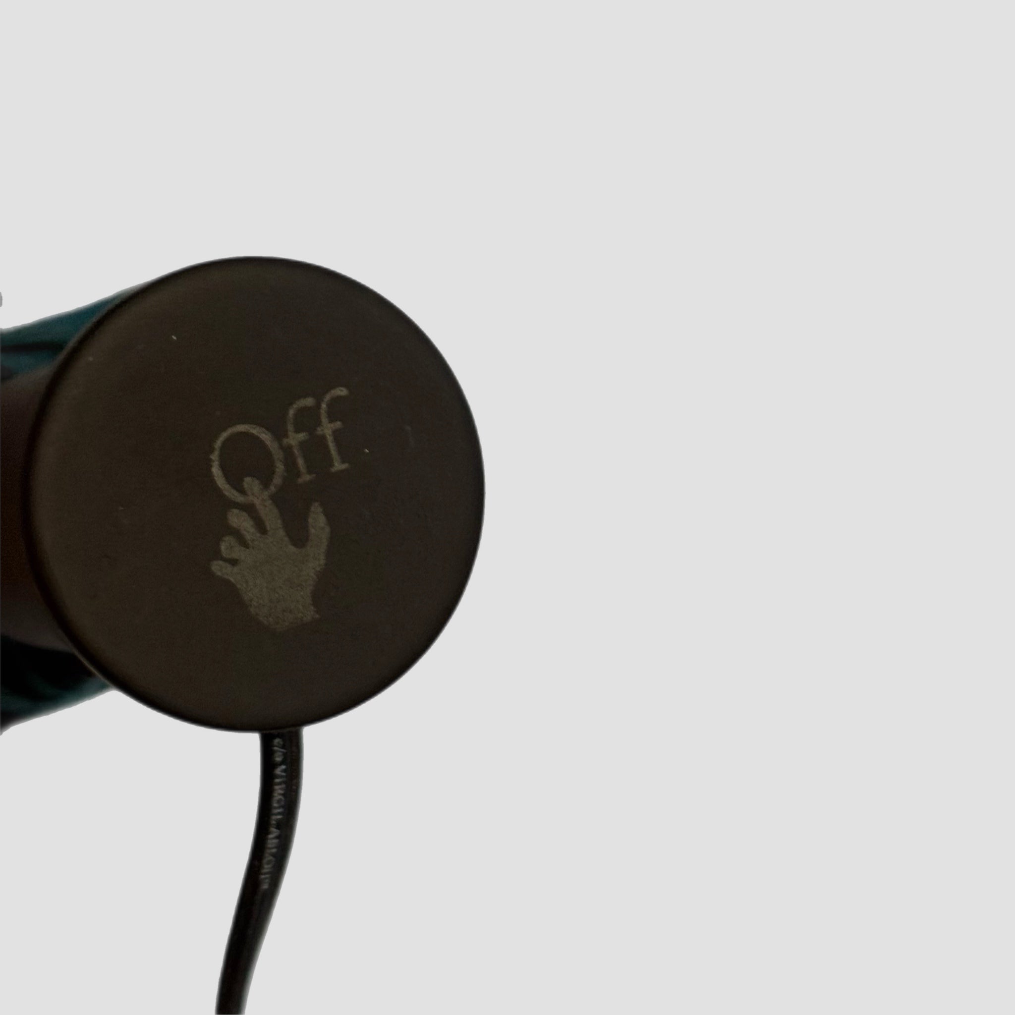 Off-White c/o Virgil Abloh shell umbrella