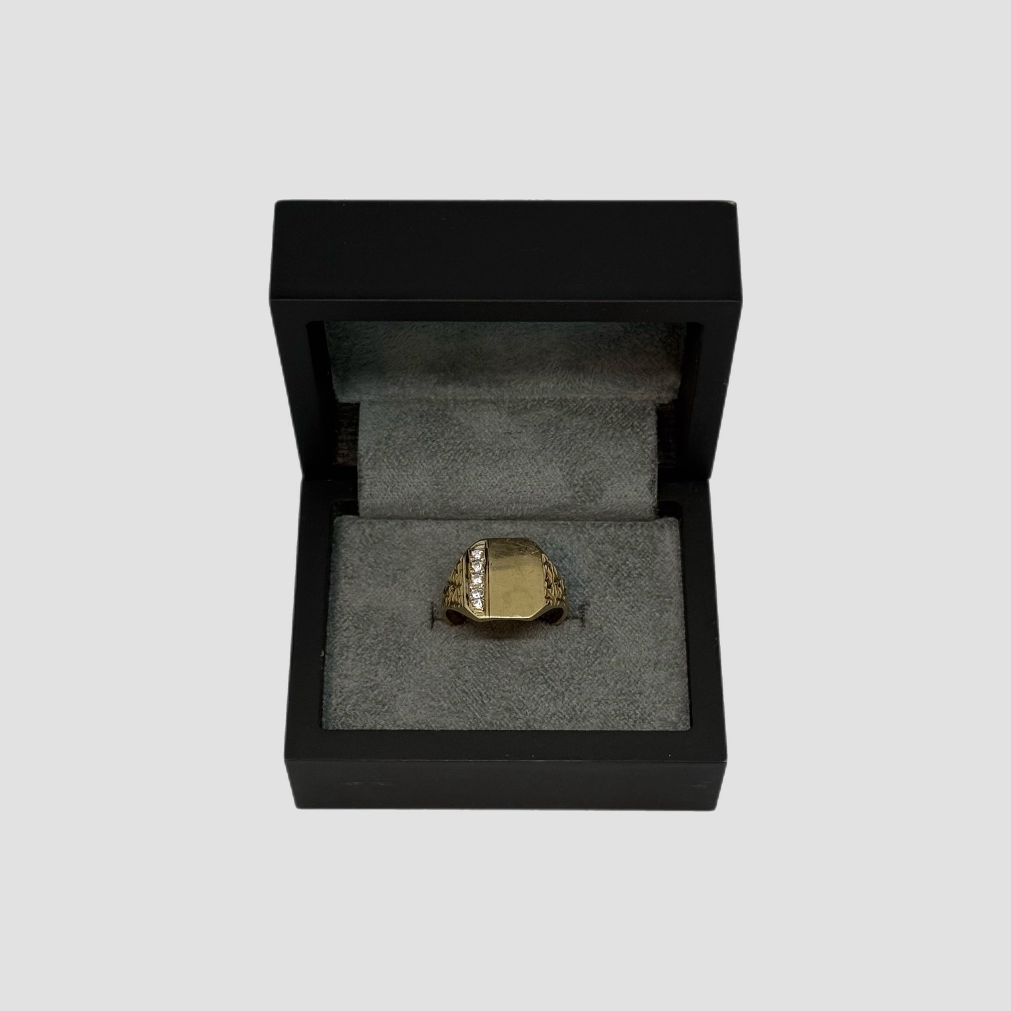 9ct White Sapphire Signet Ring