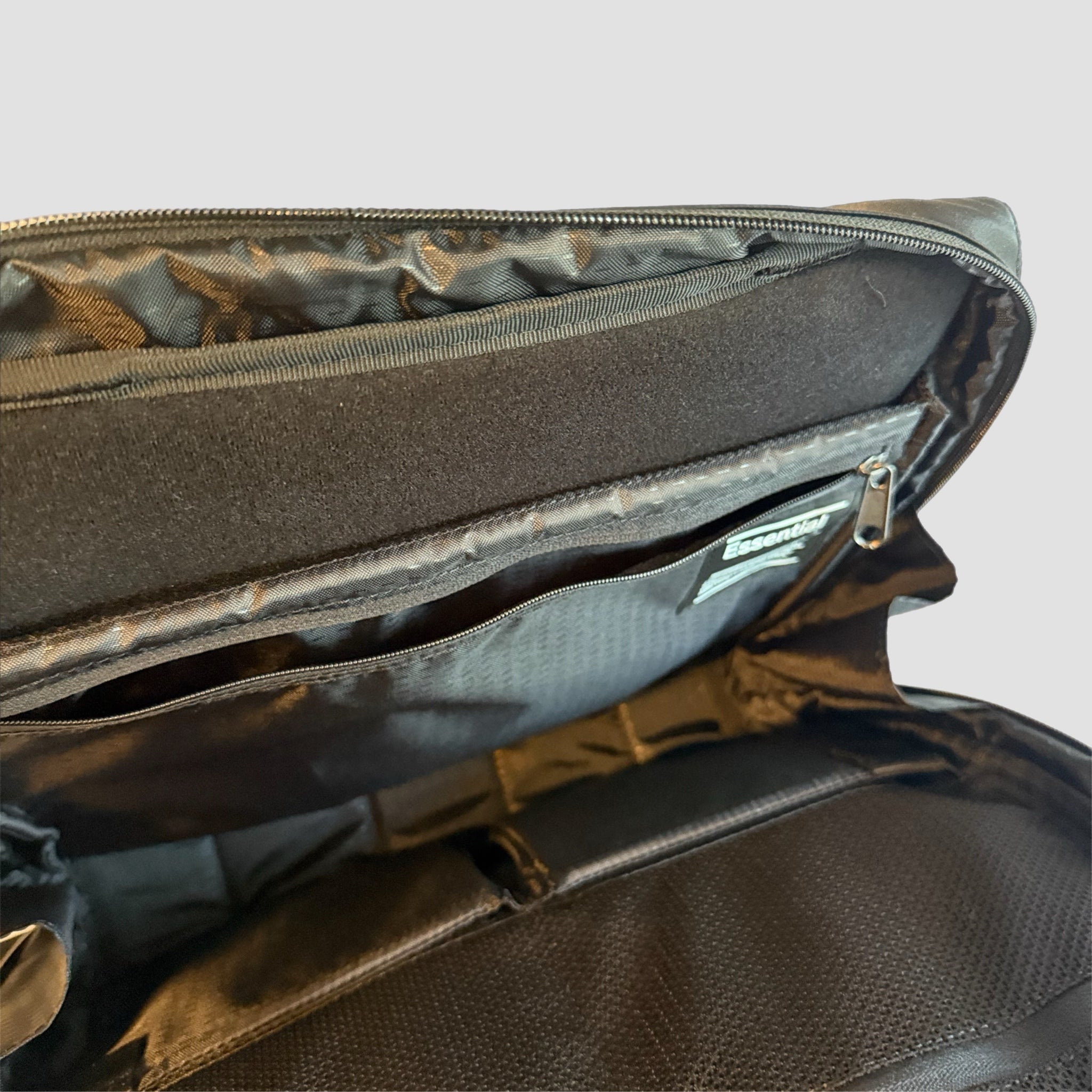 DB Double Breasted Travel Organiser Bag